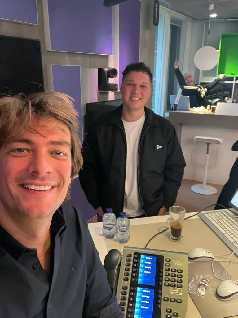 Ruben Annink live met prachtig eerbetoon aan Paralympisch sporter Bibian Mentel