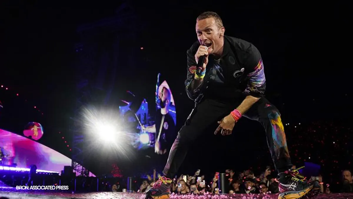 We Pray van Coldplay, Little Simz, Burna Boy, Elyanna & TINI is deze week de 538 Favourite 🙏