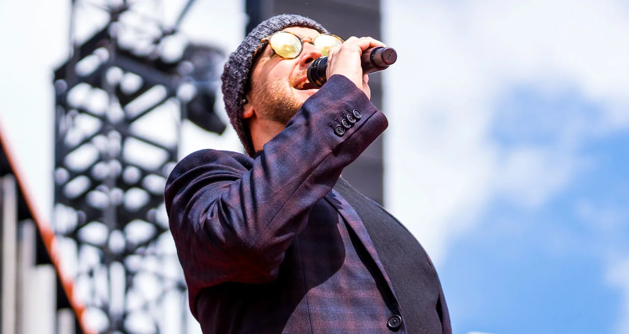 Breda zingt keihard mee Matt Simons