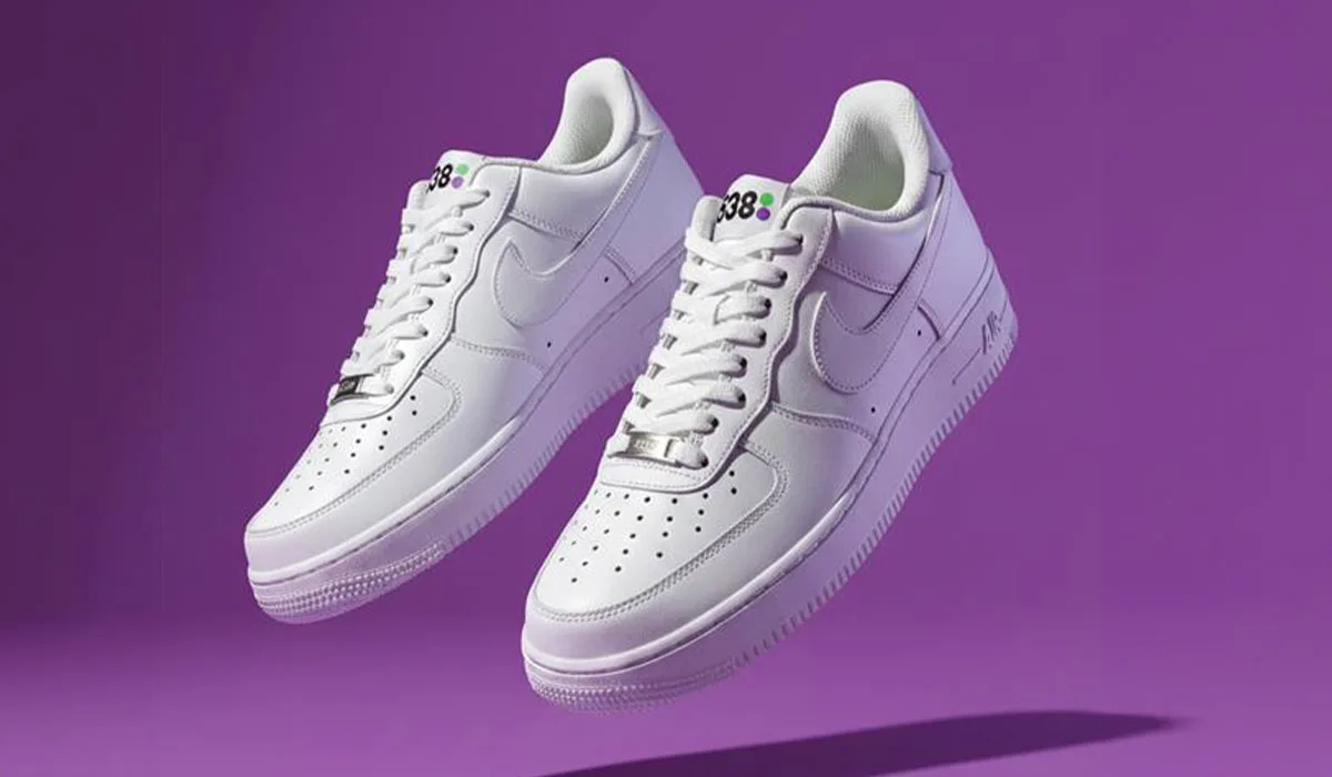 Win 538-sneakers tijdens de 538 Eeuwige 1000 💚💜👟