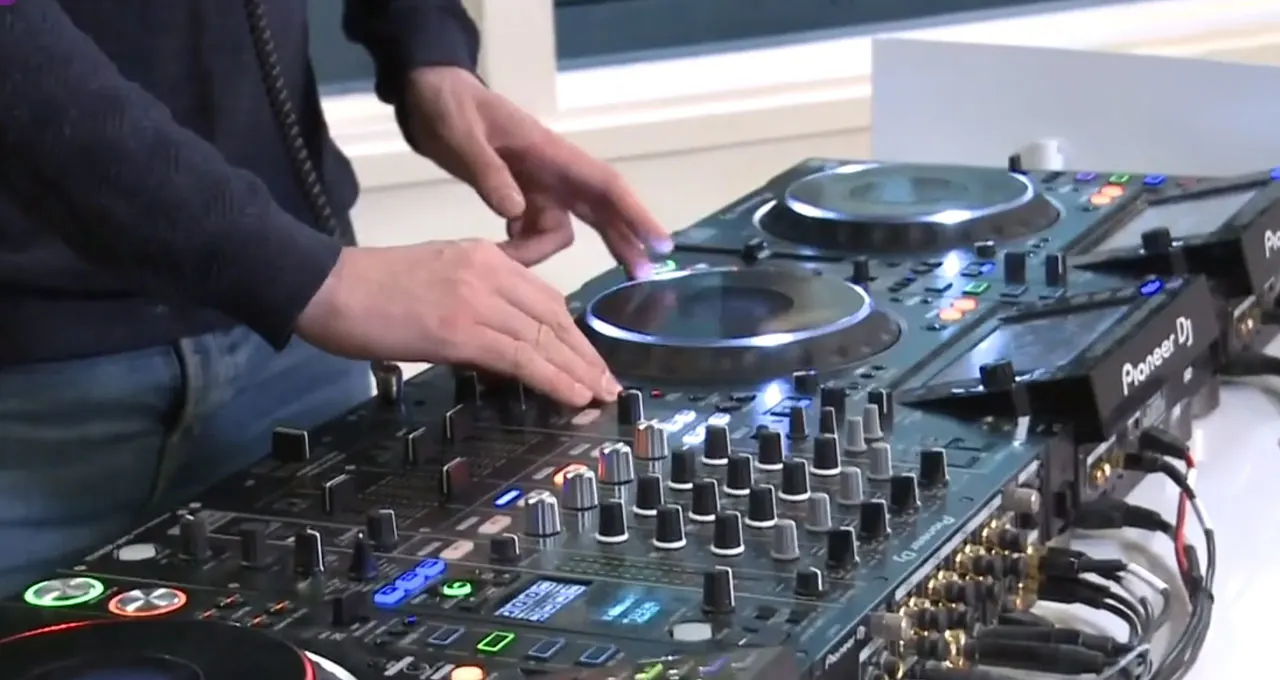 Zet alles maar opzij, want Die Verrückte Mix is er!