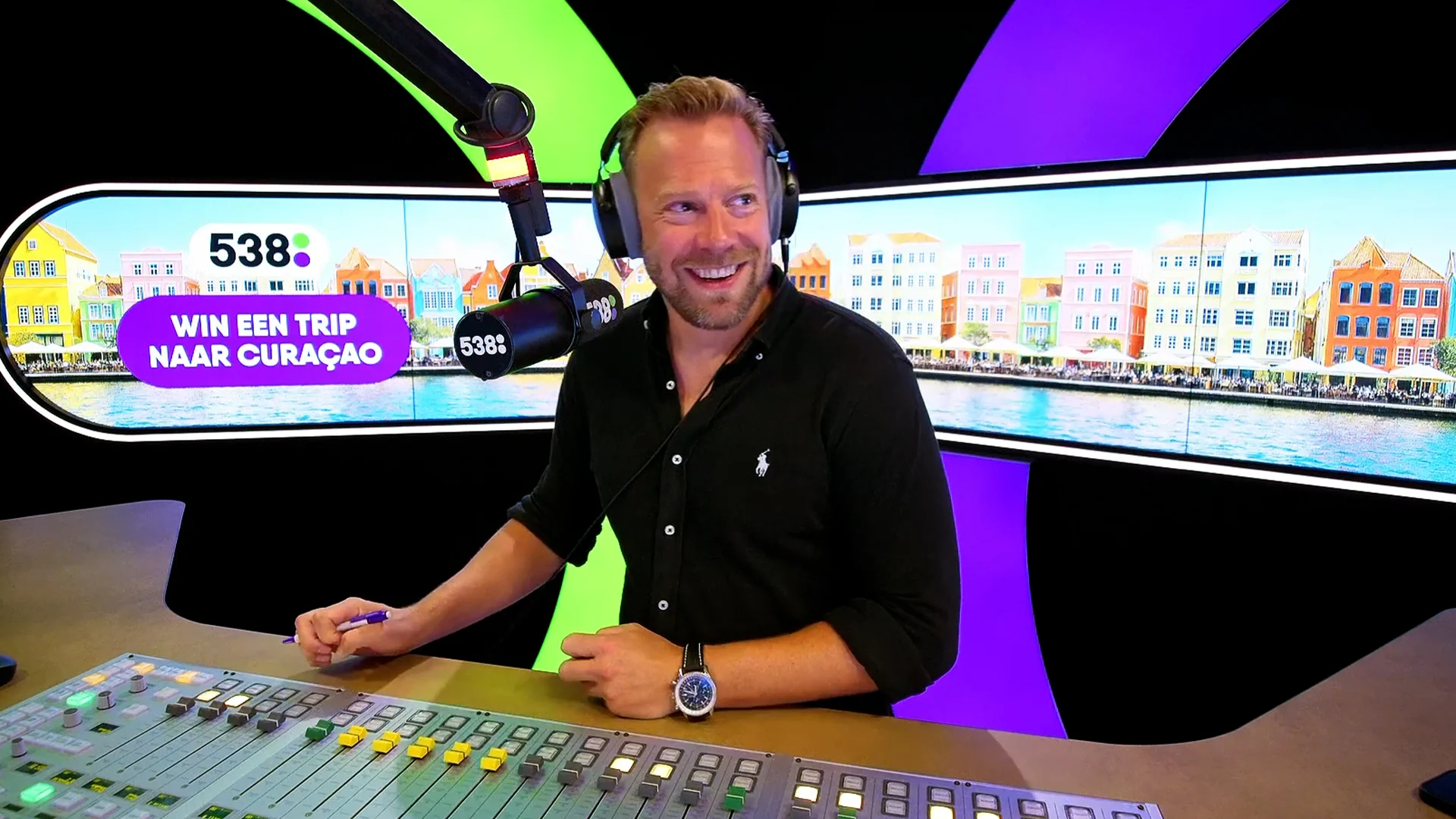 Voetbaljournalist Sjoerd Mossou over het voetbalweekend