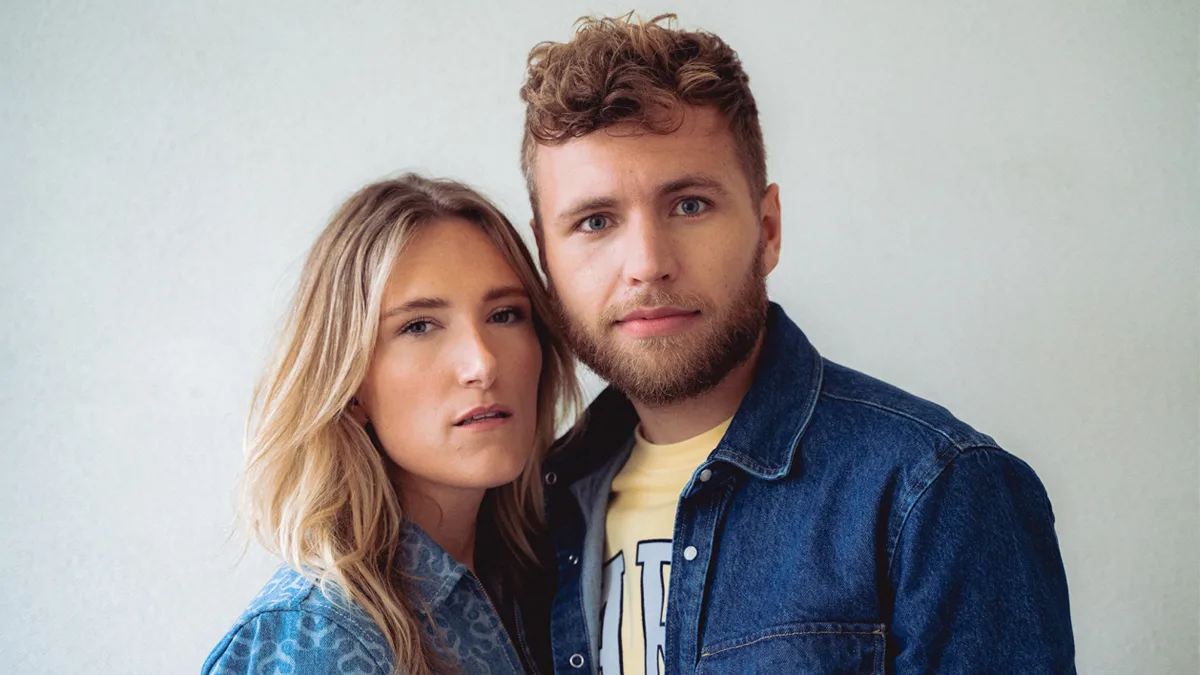 Suzan & Freek over vrolijke nieuwe single: 'Deze komt niet in de crematie top 10'