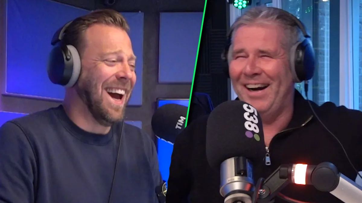 Arie uit de kroeg vertelt een héle foute mop 😂