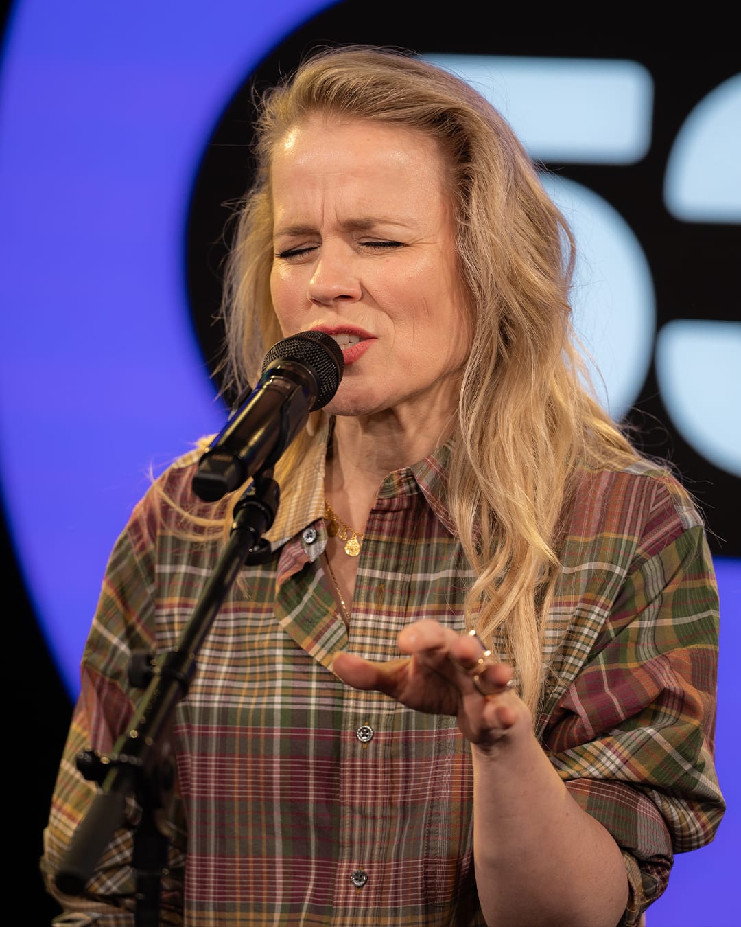 Ilse DeLange