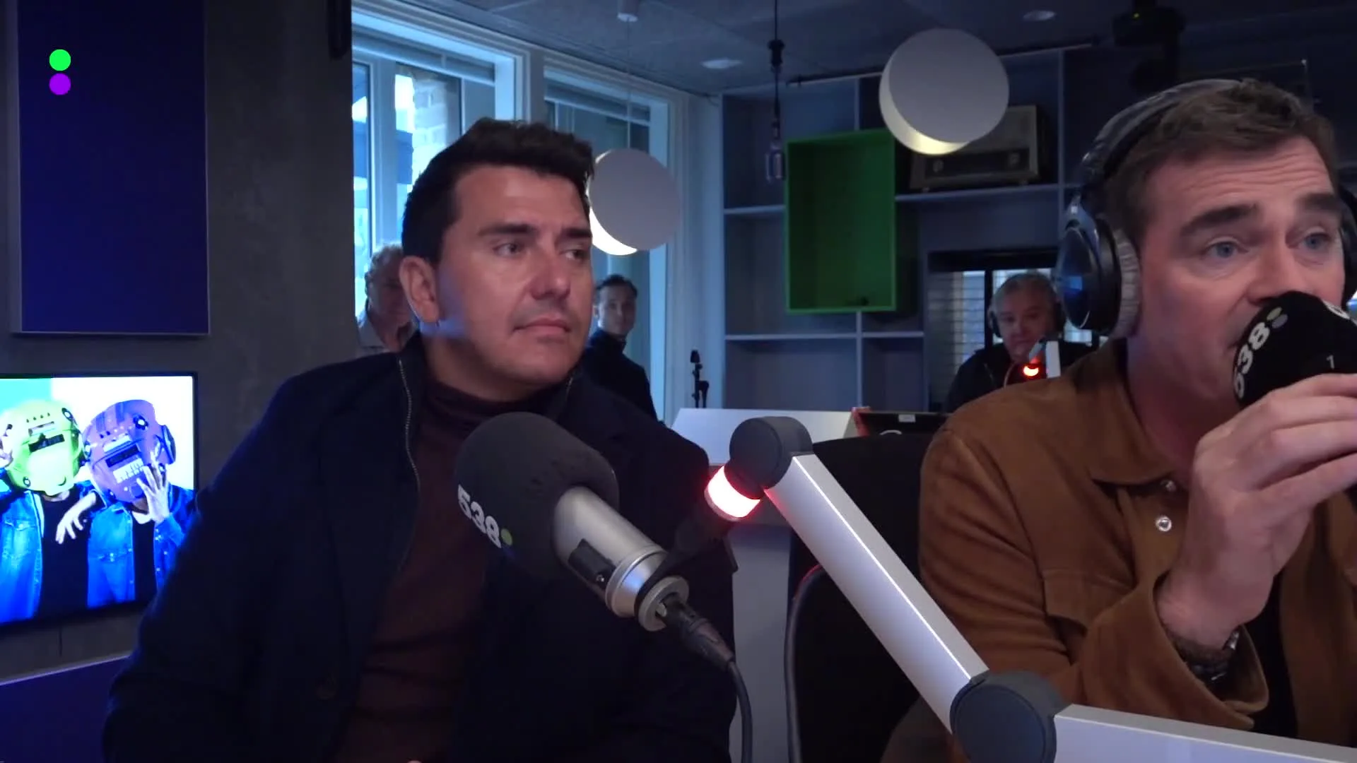 De Toppers en Donnie bij Frank deel 2