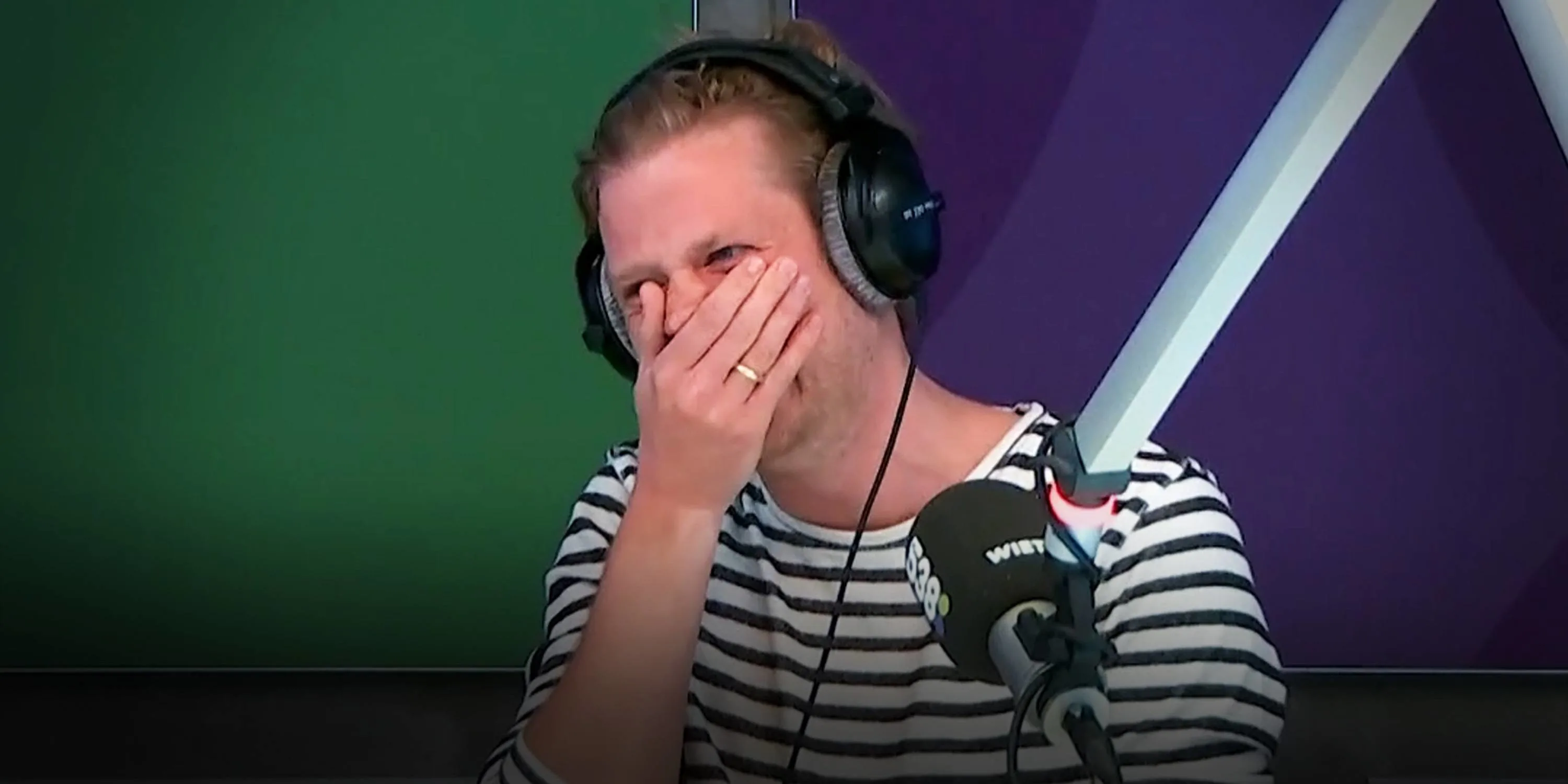 Wietze neemt z'n zus in de zeik