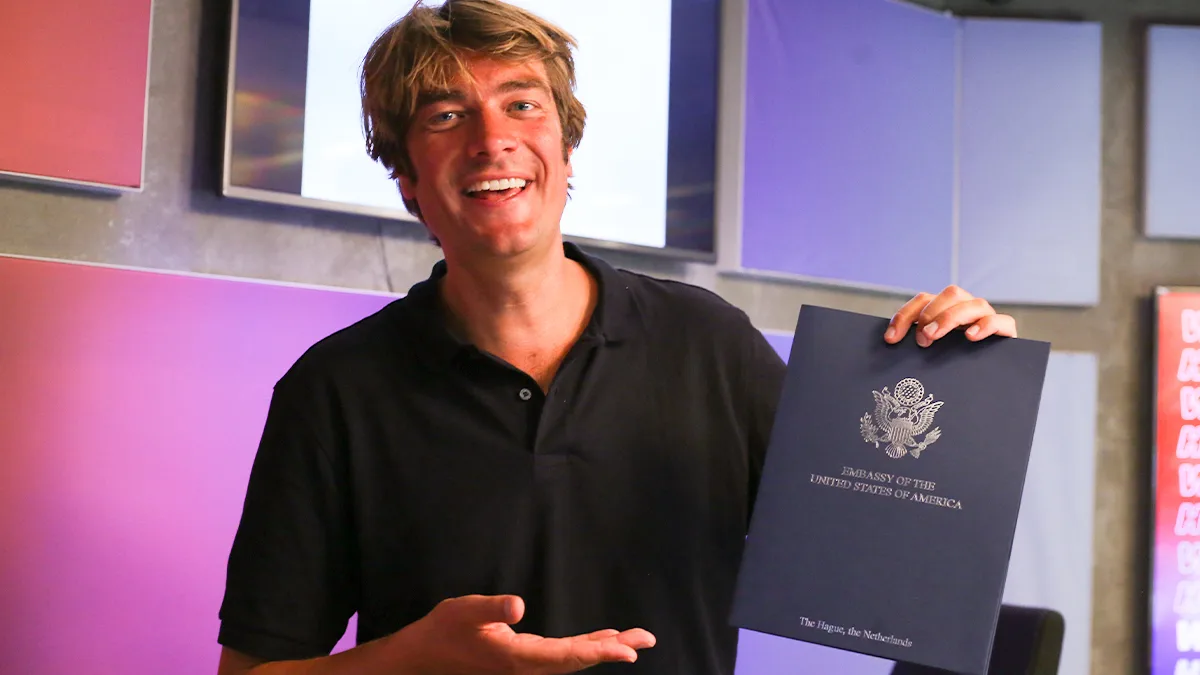 Geen grap: Frank mag voor zijn verjaardag naar Amerika! 🤪