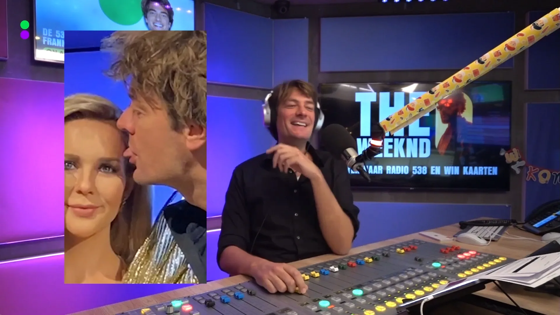 Frank en Jelte likken Chantal Janzen!