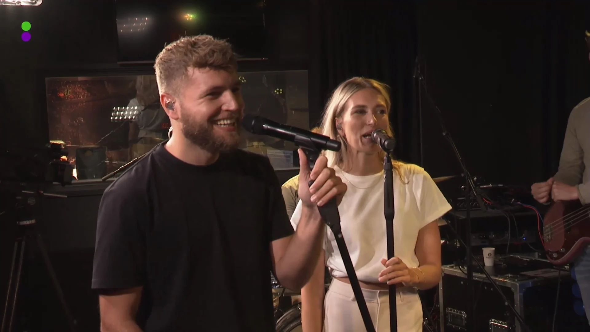 Suzan & Freek brengen je in zomerse sferen met hun nieuwe single