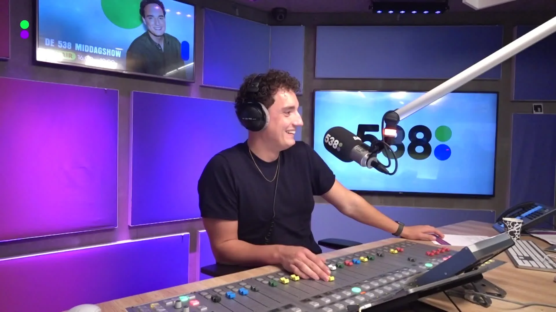 Wat vindt Kenny B nou echt van Parijs?