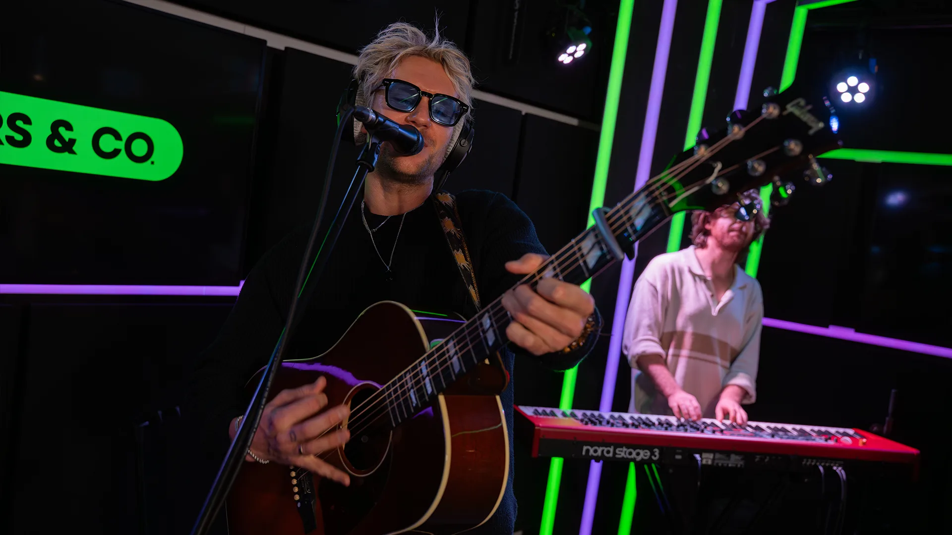 FRIDAY laat nieuwe single Like We Used To horen in Evers & co.