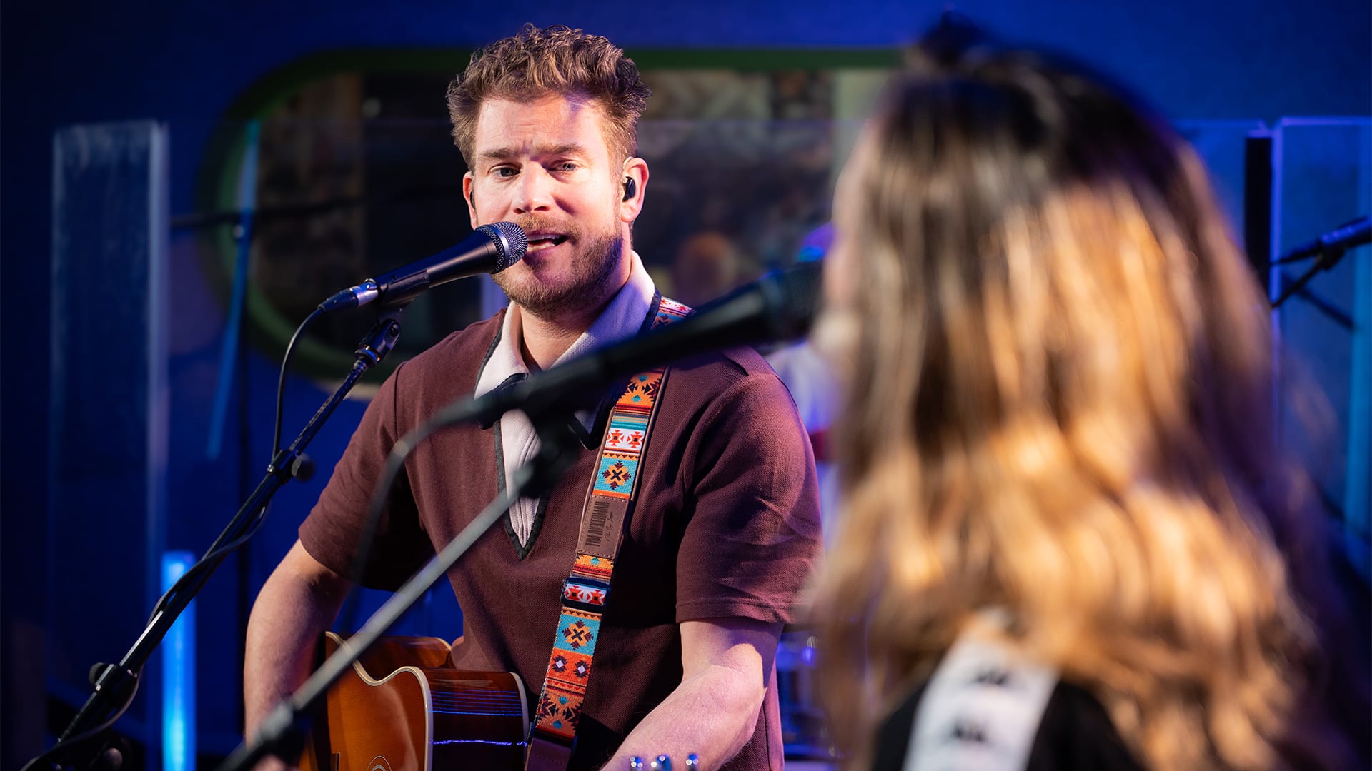 Tim Akkerman & Sofia Dragt doen Young and Careless live bij Edwin Evers 🔥