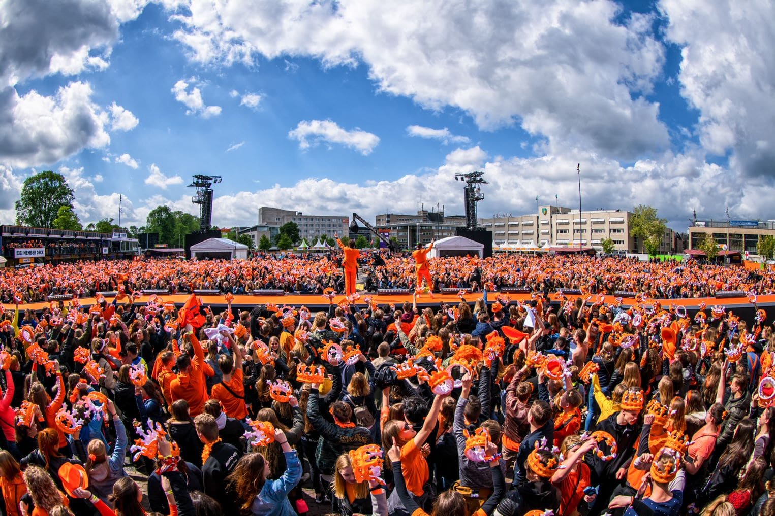 Kroon af en zwaaien met Het Feestteam