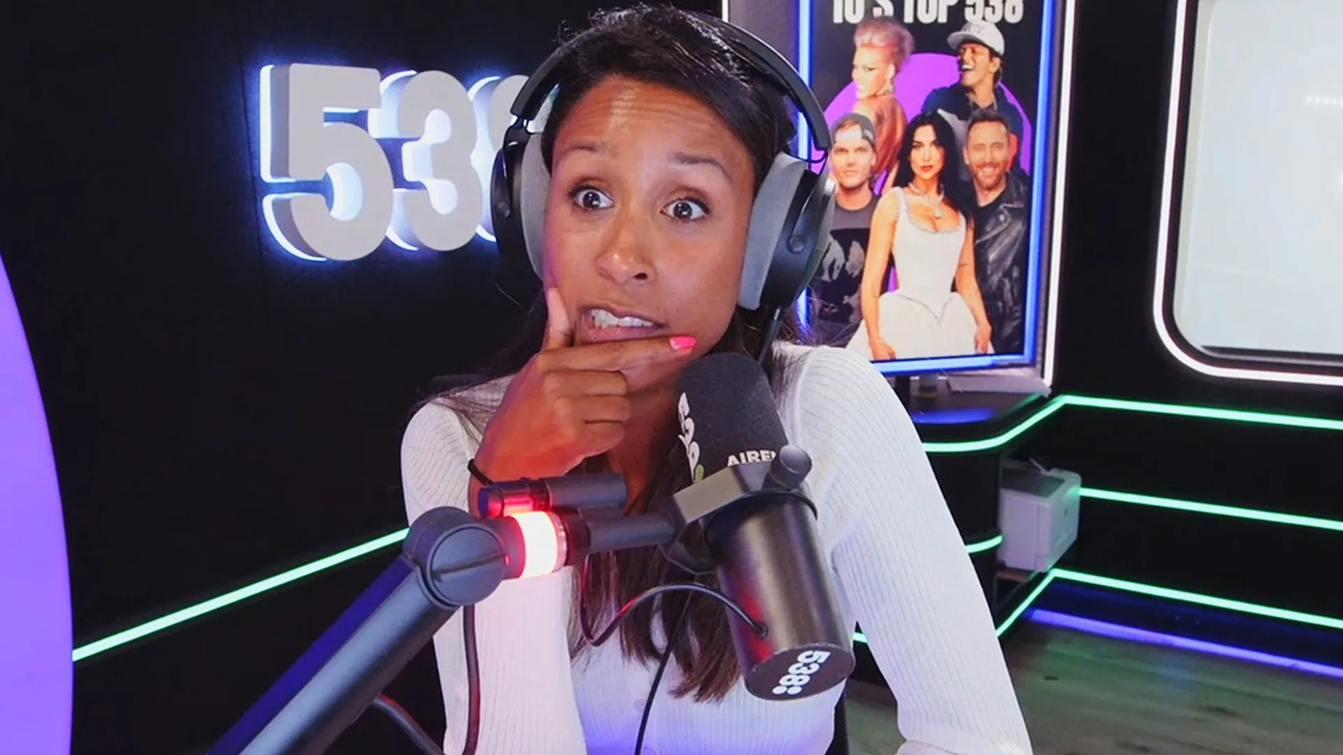 Dit zijn de meest pijnlijke Tikkies ooit! 🤑😂