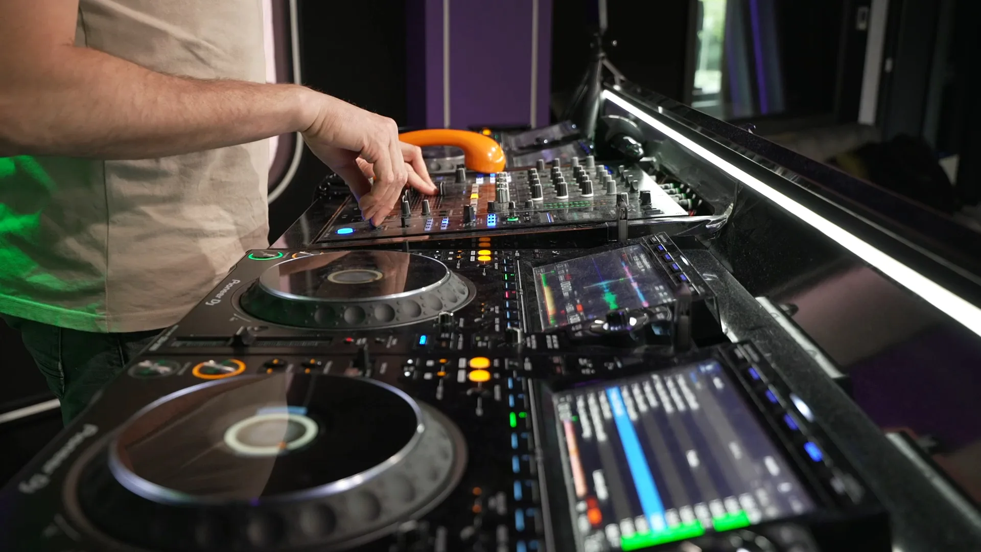 De Weekendmix van Chris Deluxe 17/04