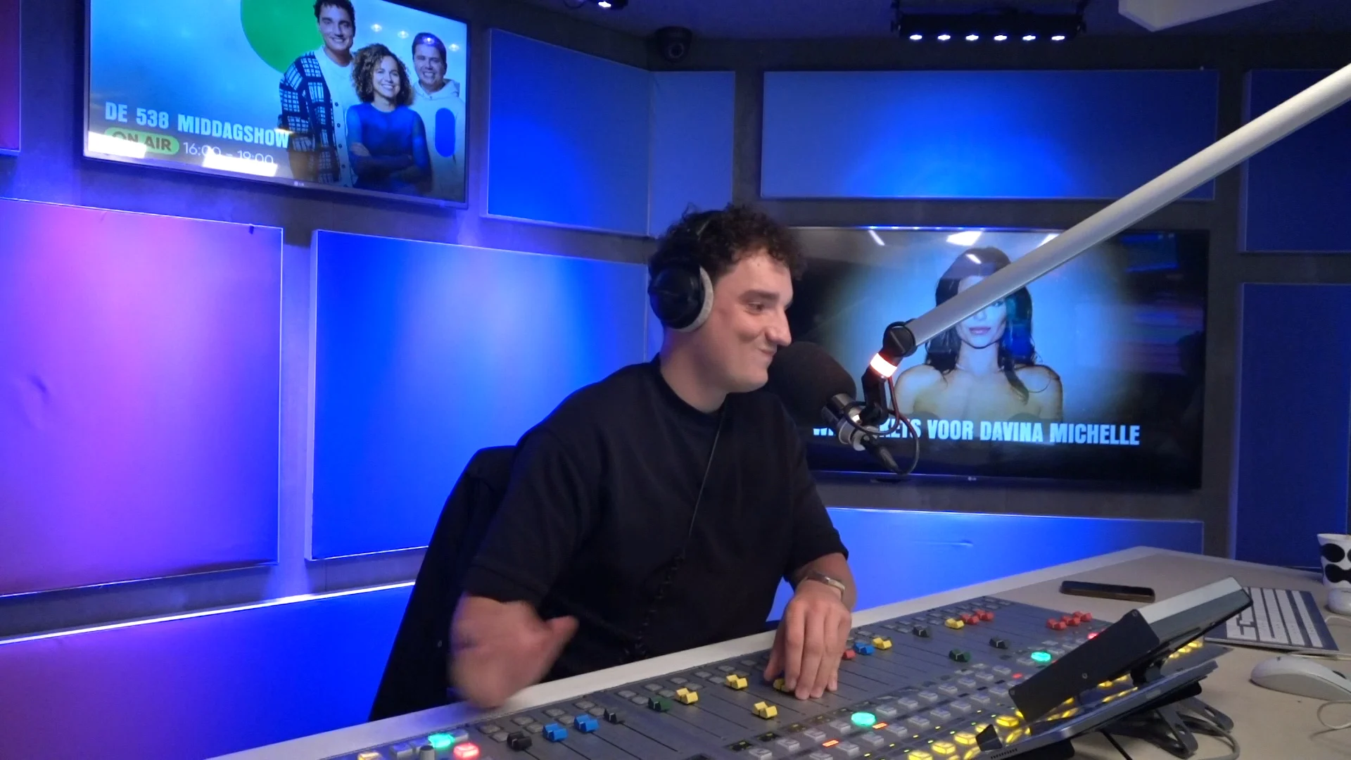 Bas en Dylan spreken Billy The Kit over Radar Love!