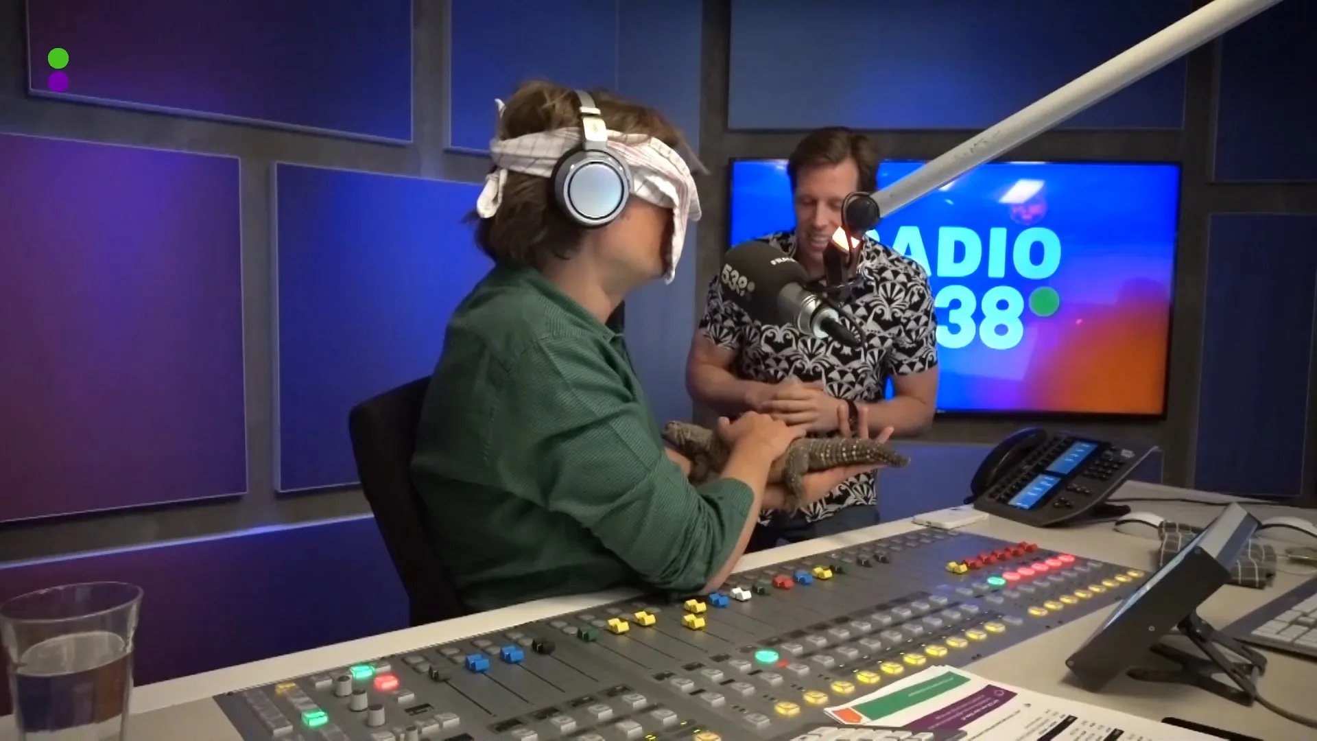 Freek Vonk heeft bijzonder dier voor Frank