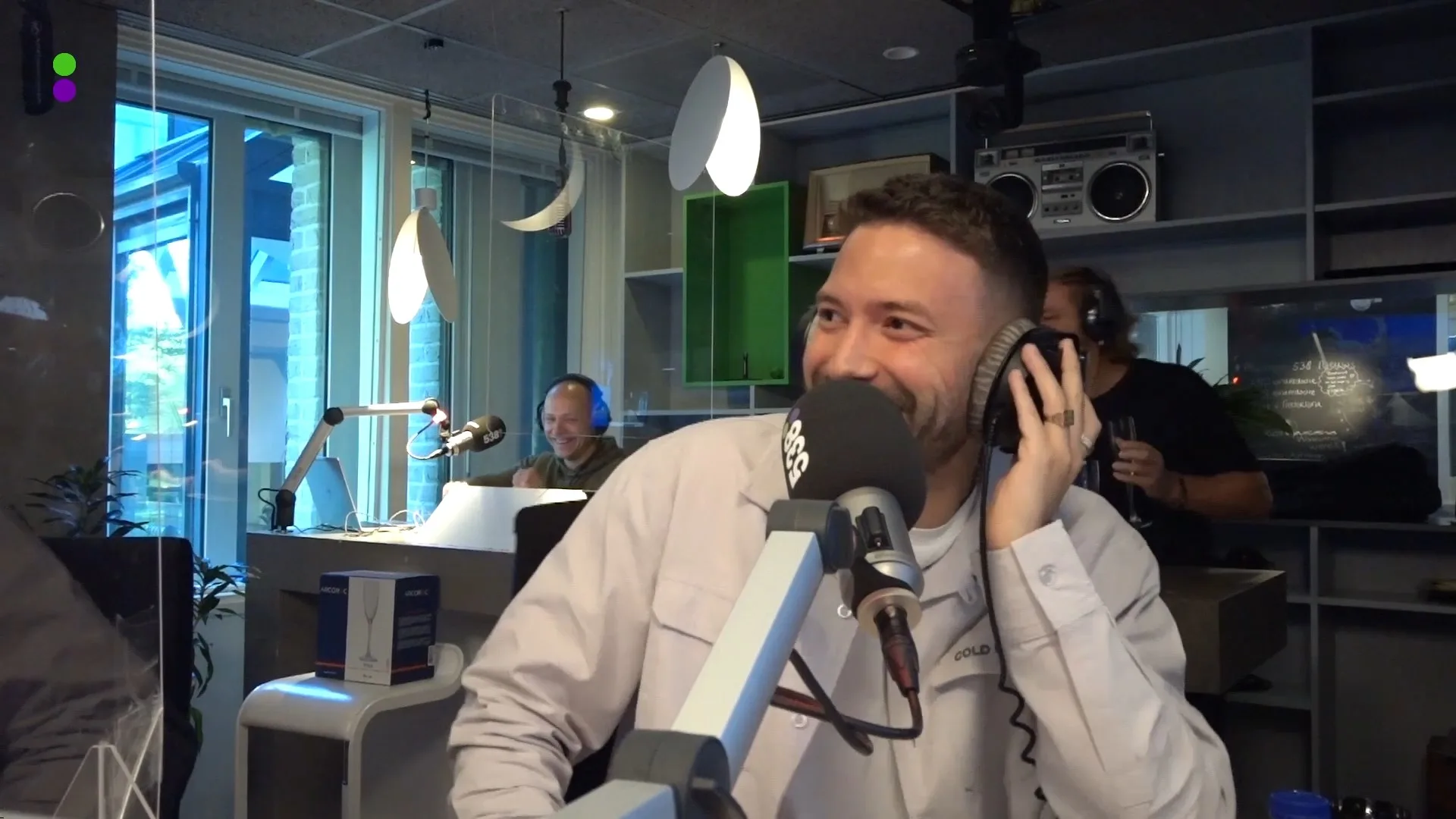 Marco Borsato, Rolf Sanchez en John Ewbank in de studio