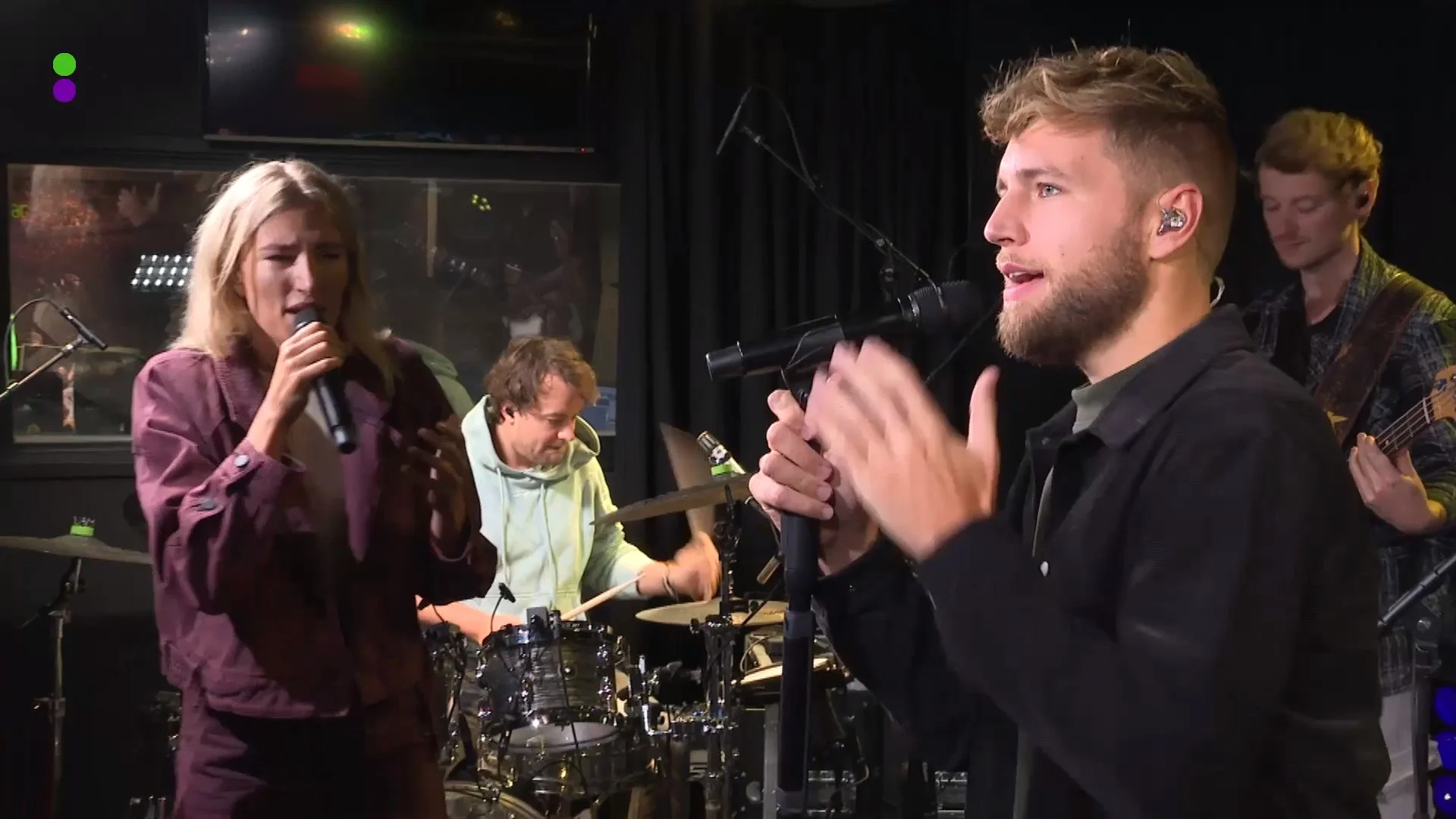 Suzan & Freek voor het eerst live met hun nieuwe single!