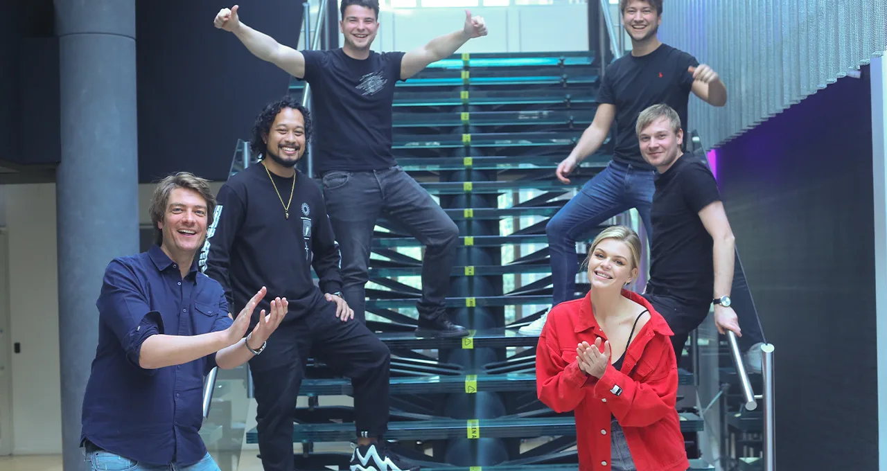 Davina Michelle is (eigenlijk) perfect met Nobody's Perfect!