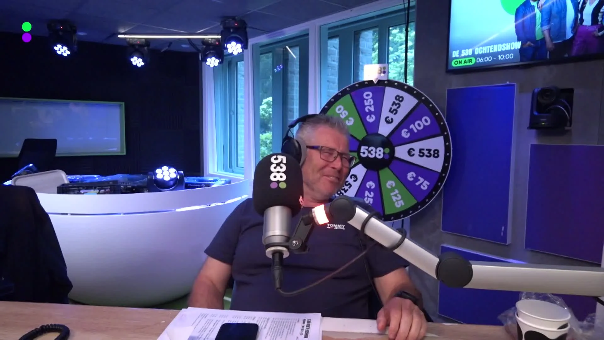 Rob Scheepers: 'Ik log liever in op Second Love'