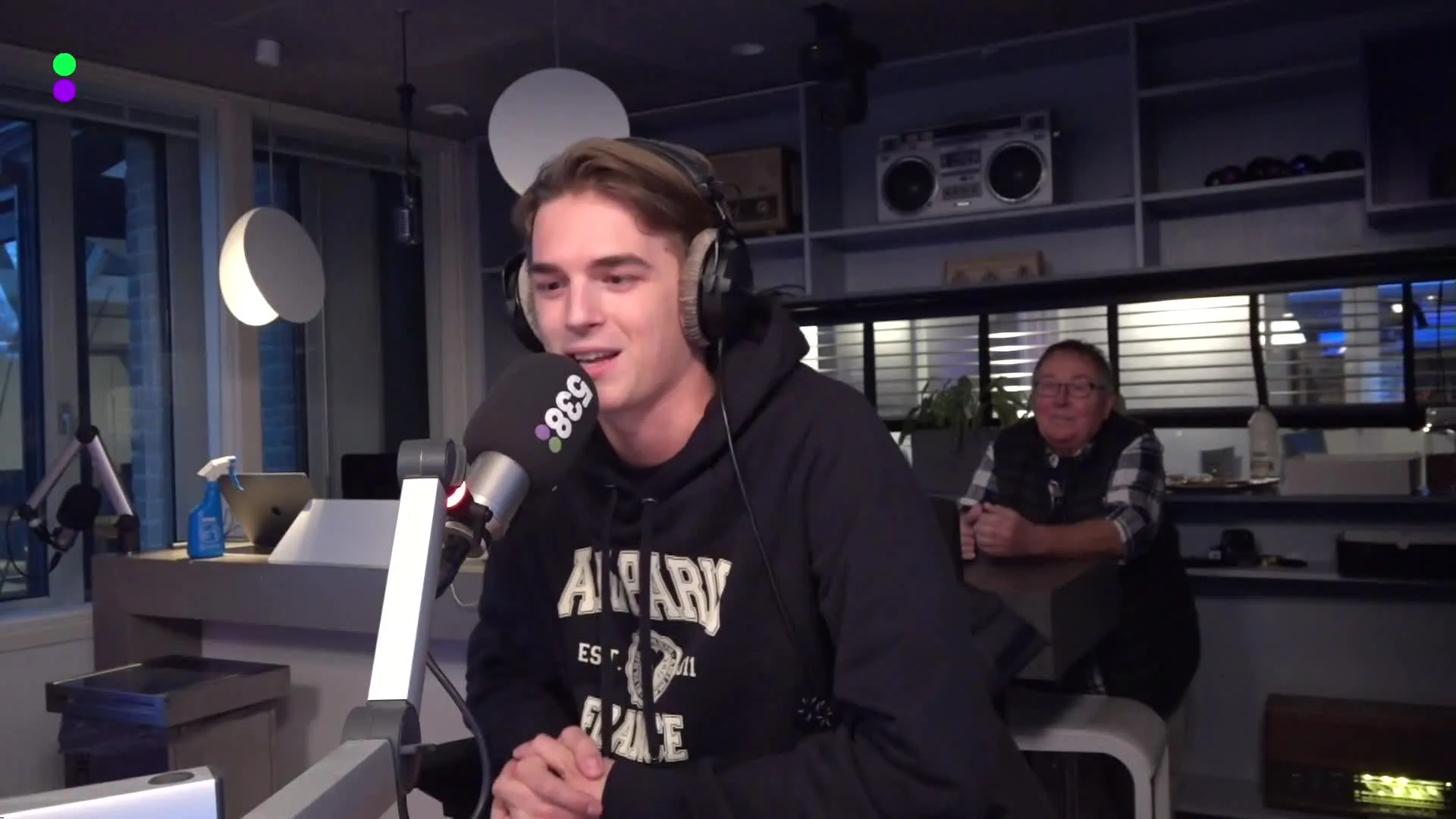 Antoon primeurt nieuwe single bij De 538 Middag