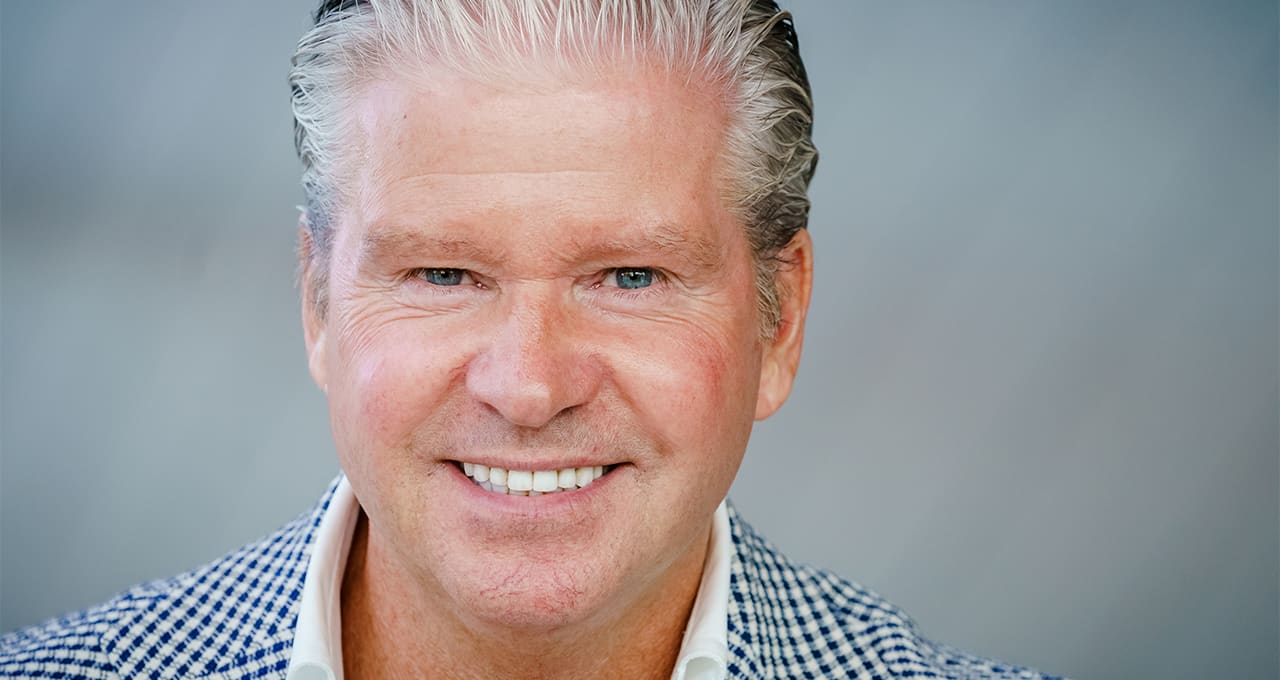 Dries Roelvink heeft een miljoen volgers op TikTok!