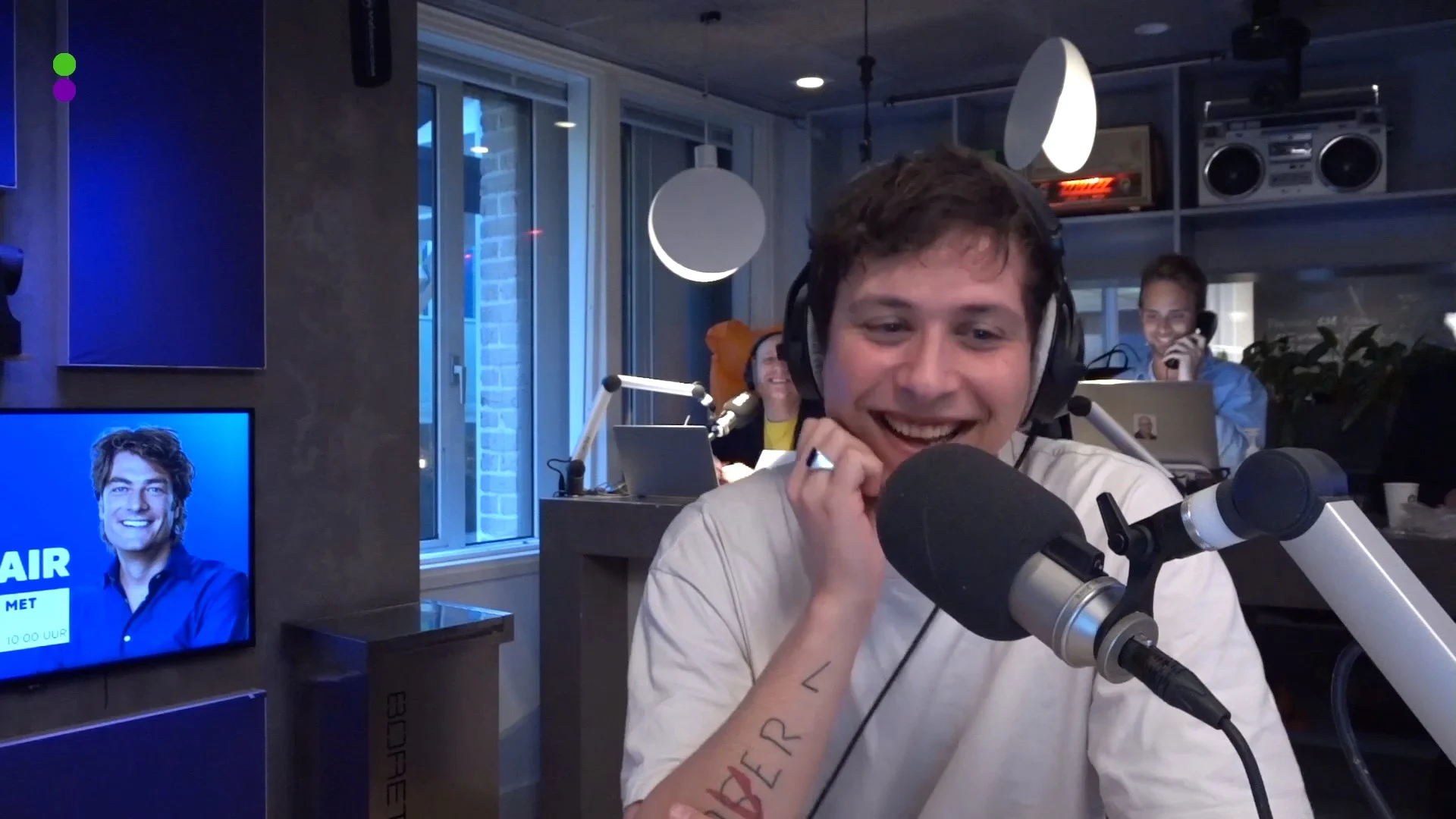 Bjørgen maakt geniale parodie op First Dates