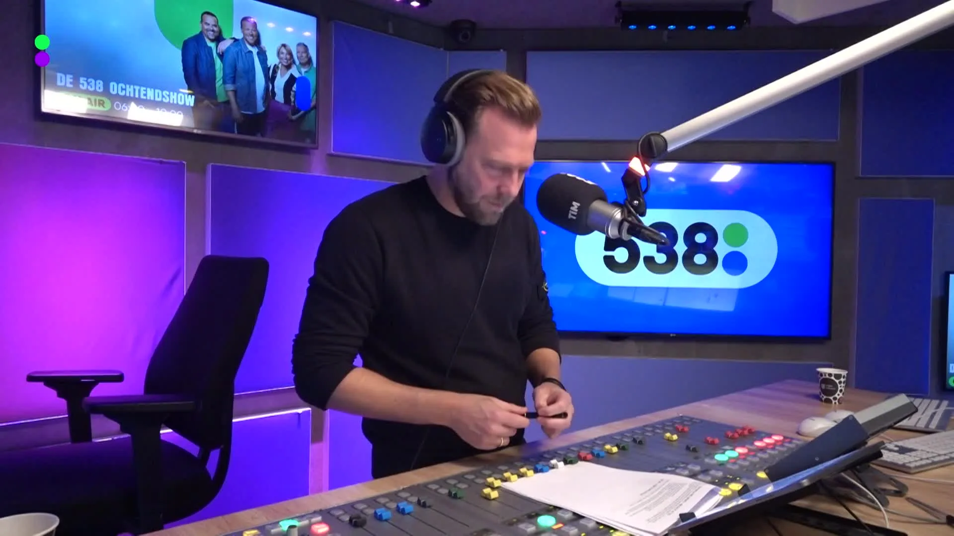 Angela de Jong reageert op stoppen Op1: 'Khalid en Sophie zijn een stelletje activisten uit Amsterdam'