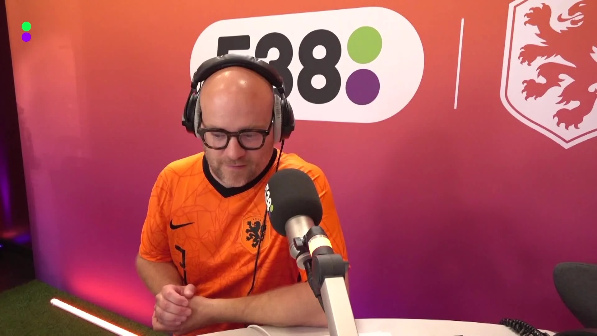 Davina Michelle primeurt nieuwe single All Is Ours in De 538 Middagshow