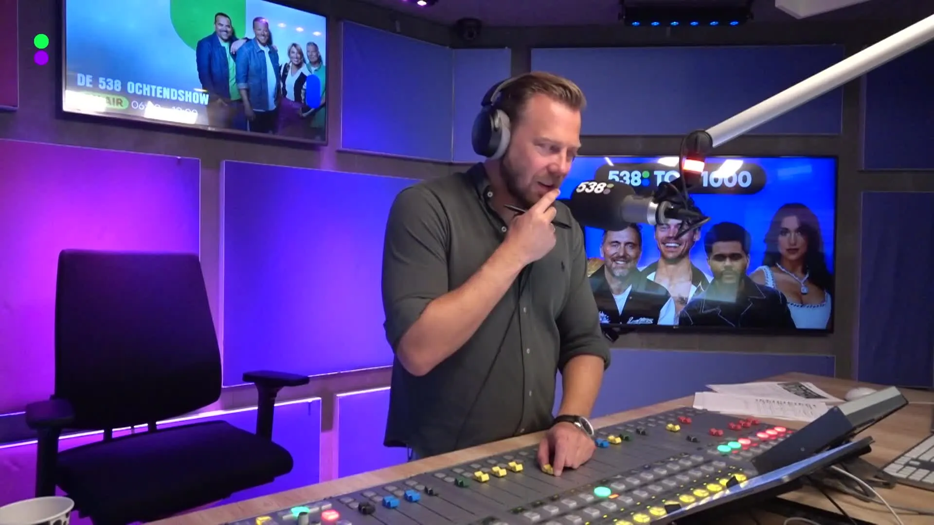 Wat vindt meester patissier Rudolph van Veen van de crompouce?!