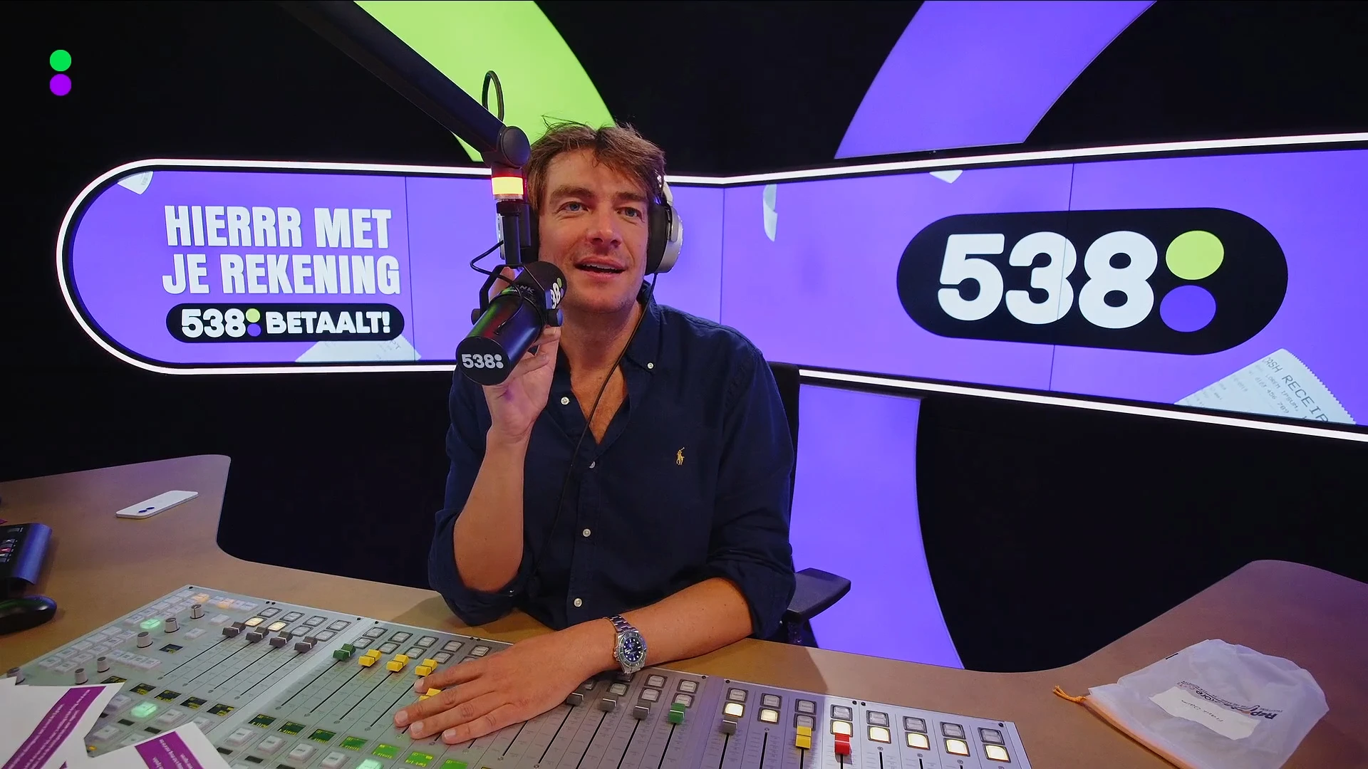 Fleur werd op een pijnlijke manier gedumpt nadat ze naar Vancouver was gevlogen voor de liefde!