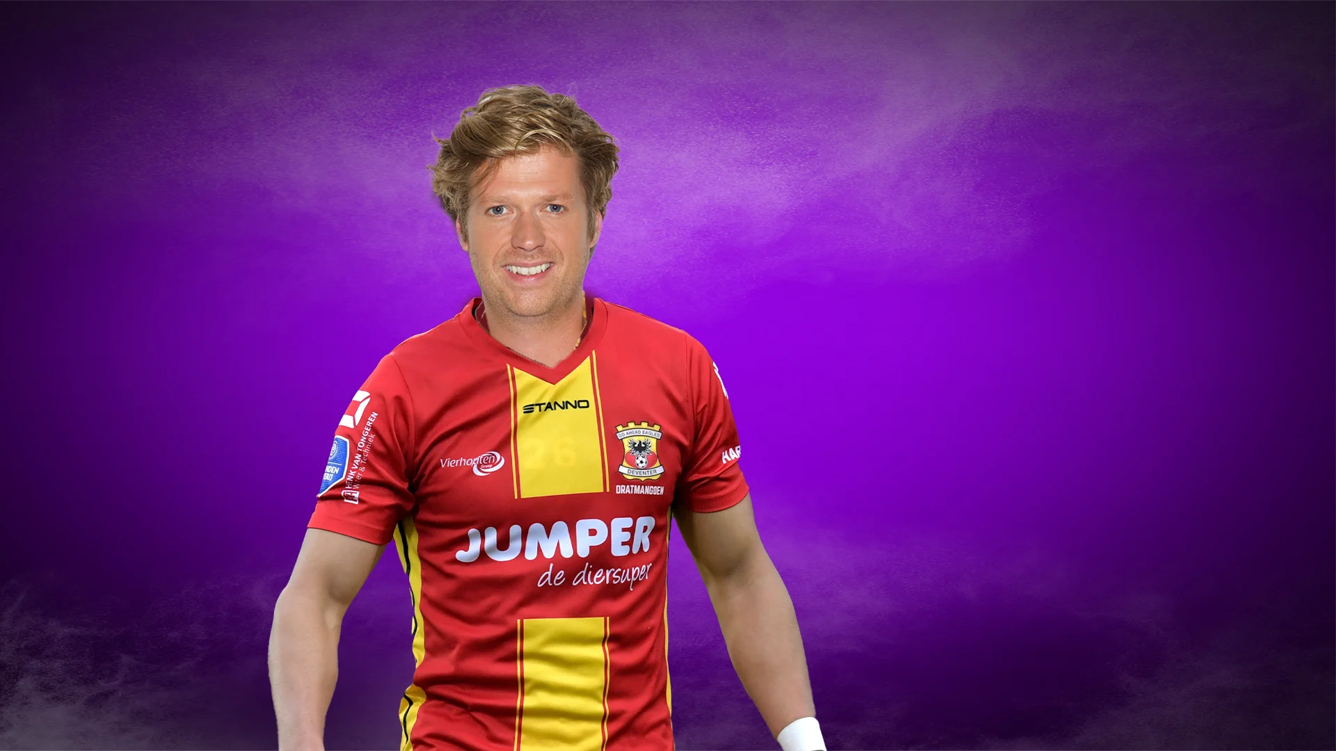 PEC-fan Wietze zingt Go Ahead-clublied voor € 10.000! 