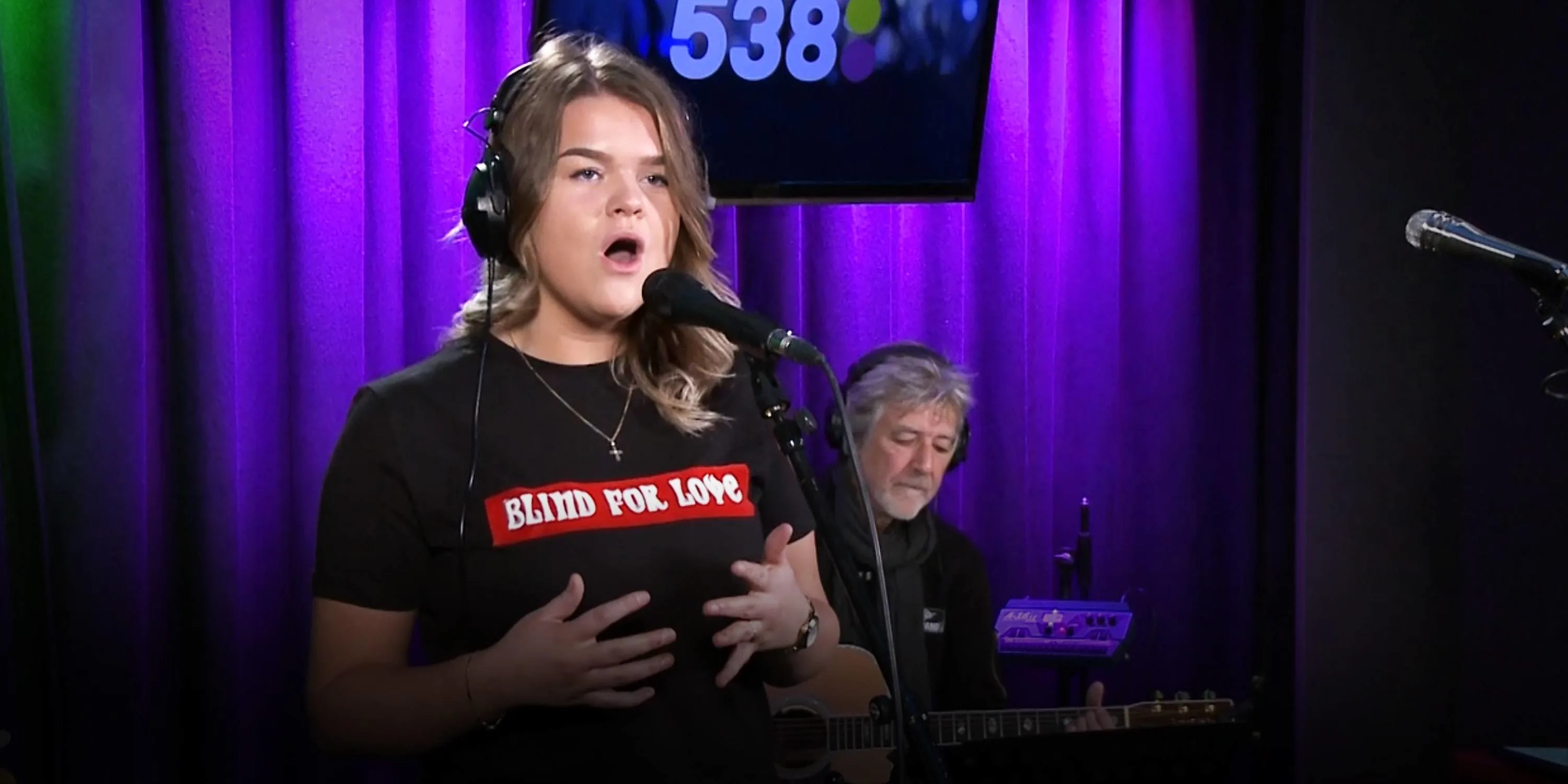 Irene Dings van the voice maakt indruk met Wings