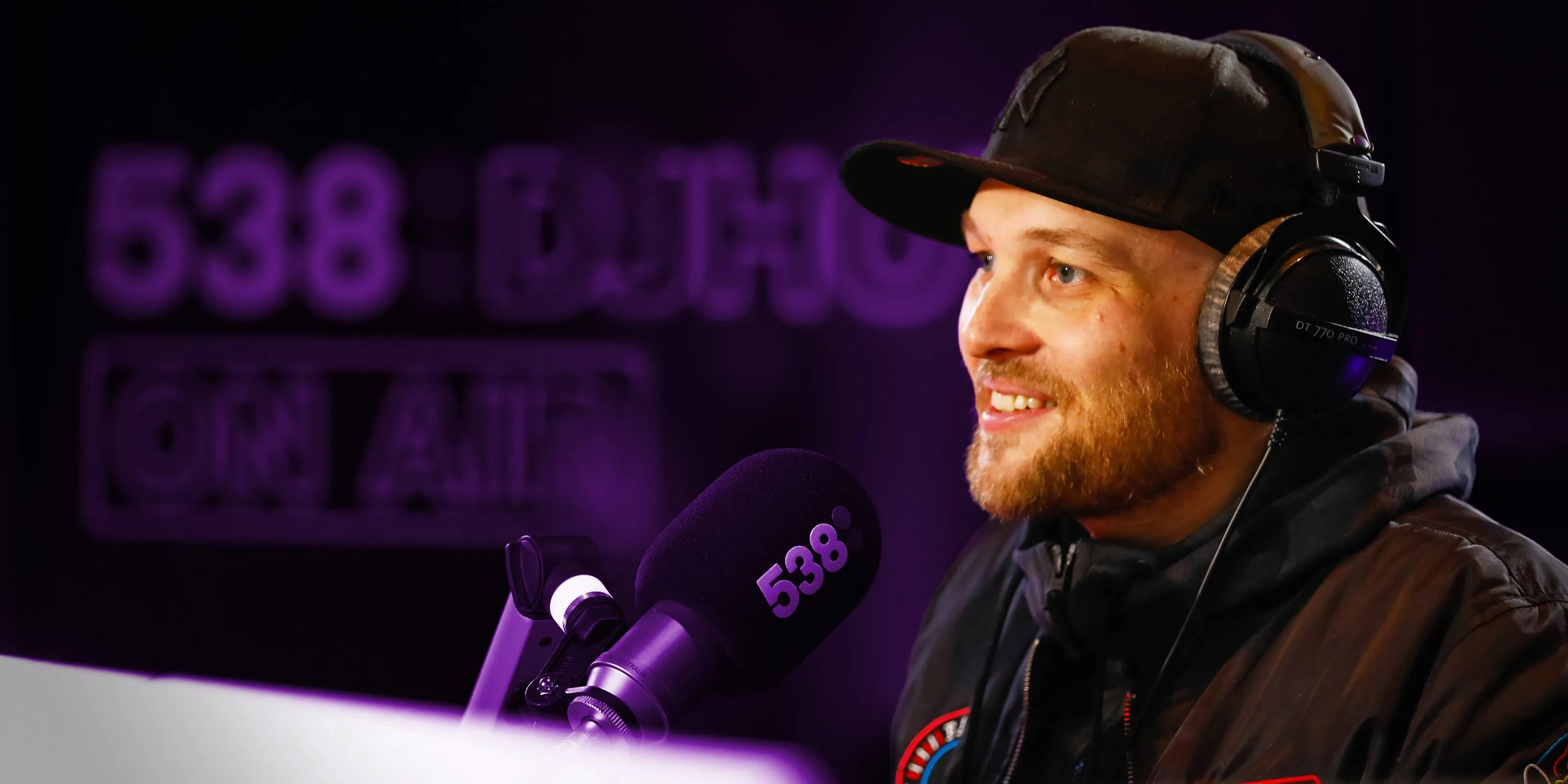 Arjen Lubach gaat viral met freestyle!