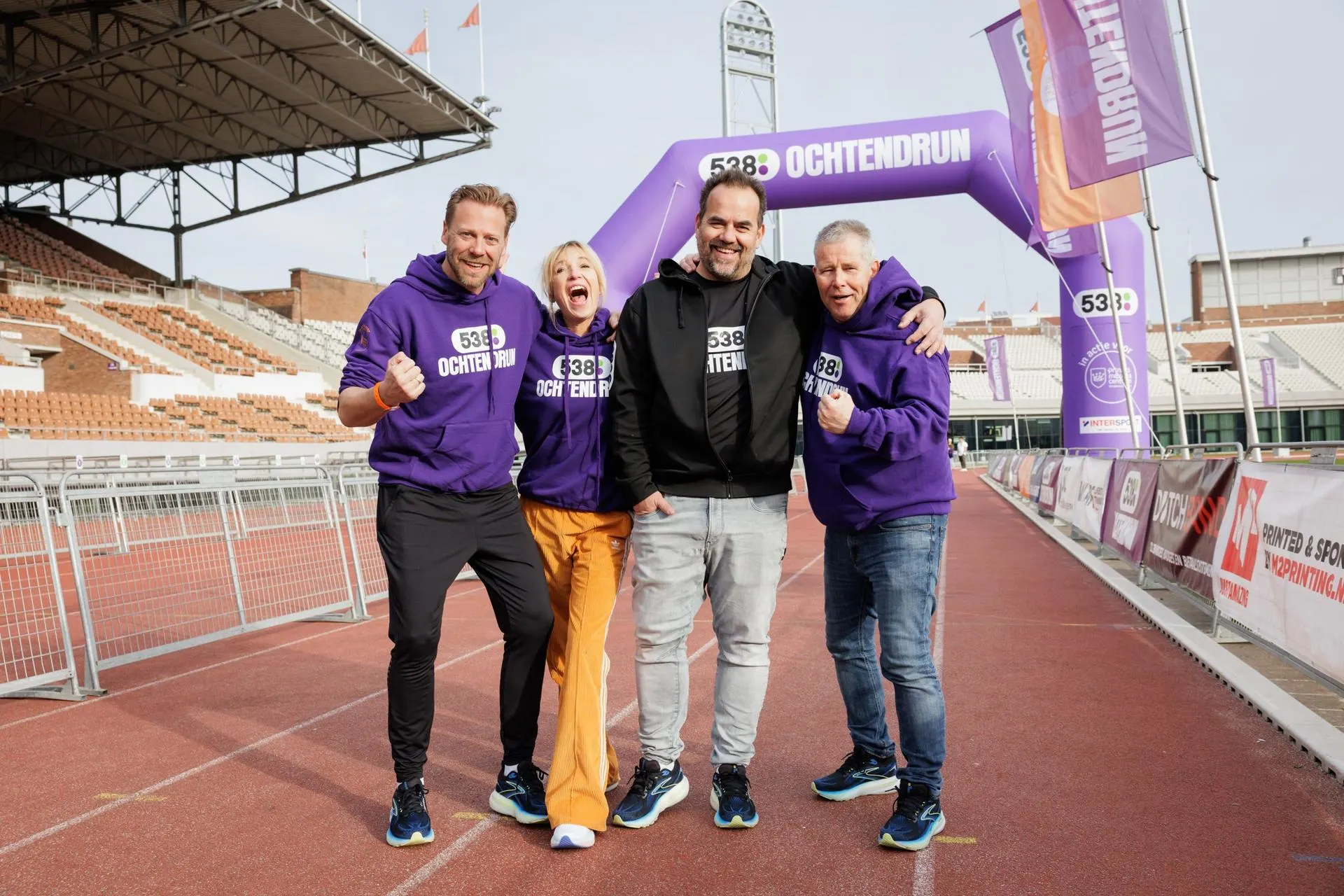 Derde editie De 538 Ochtendrun: luisteraars, ambassadeurs, BN'ers en dj’s rennen voor het Prinses Máxima Centrum.