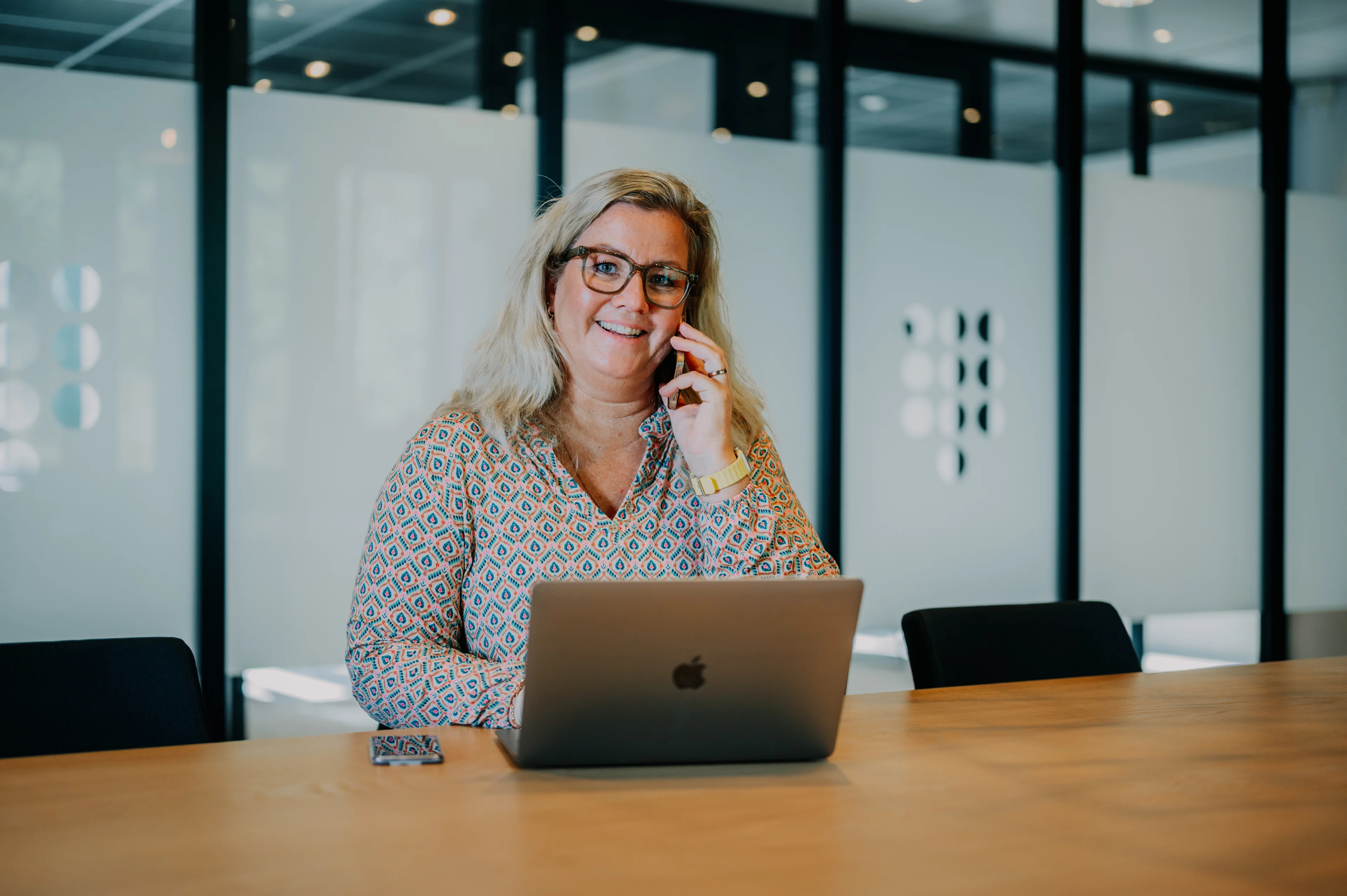 Ontmoet Barbara, producer Hart van Nederland en Shownieuws.