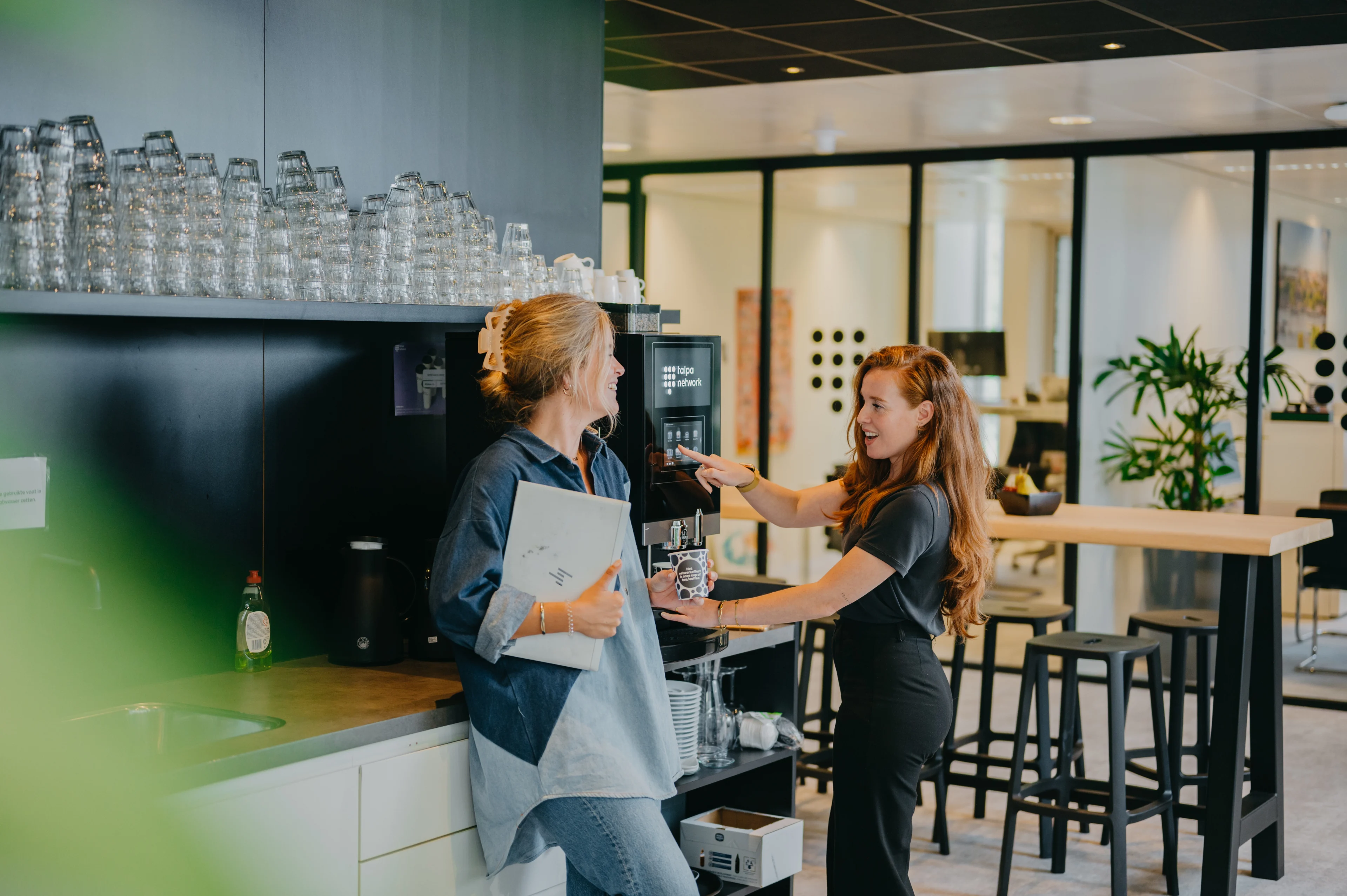 Ontmoet Esther, interne communicatie manager.