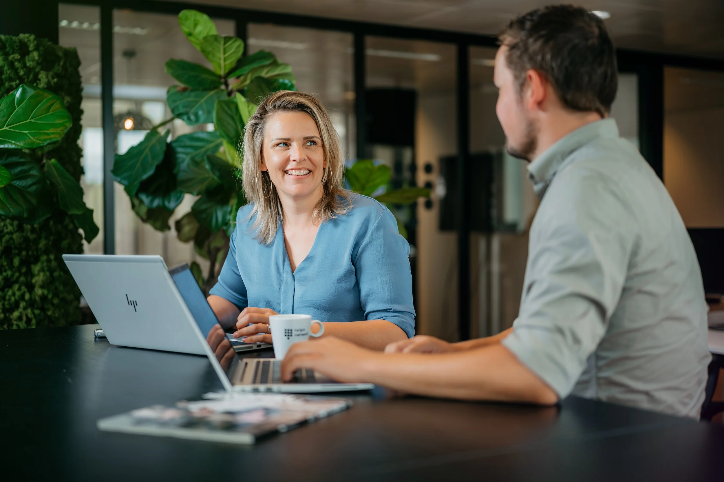 Ontmoet Agnetha, financieel controller.