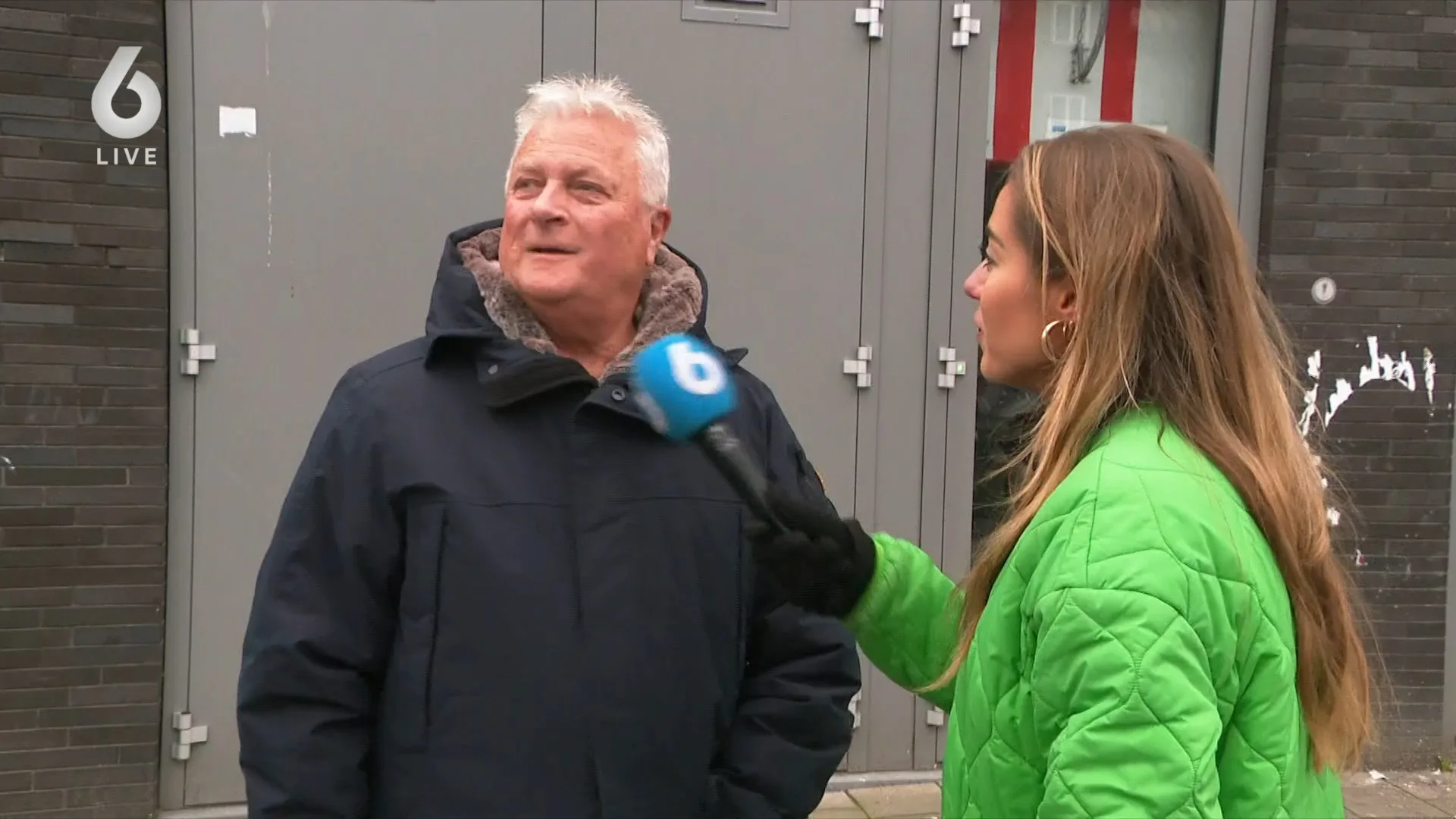 In deze straat in Amsterdam zijn wel héél veel invalidenparkeerplaatsen