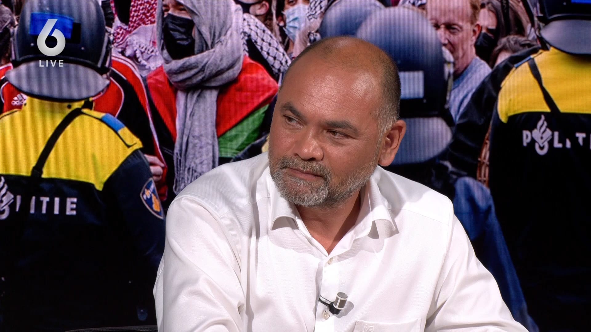 Moeten agenten luchtdrukwapens krijgen tegen agressie?