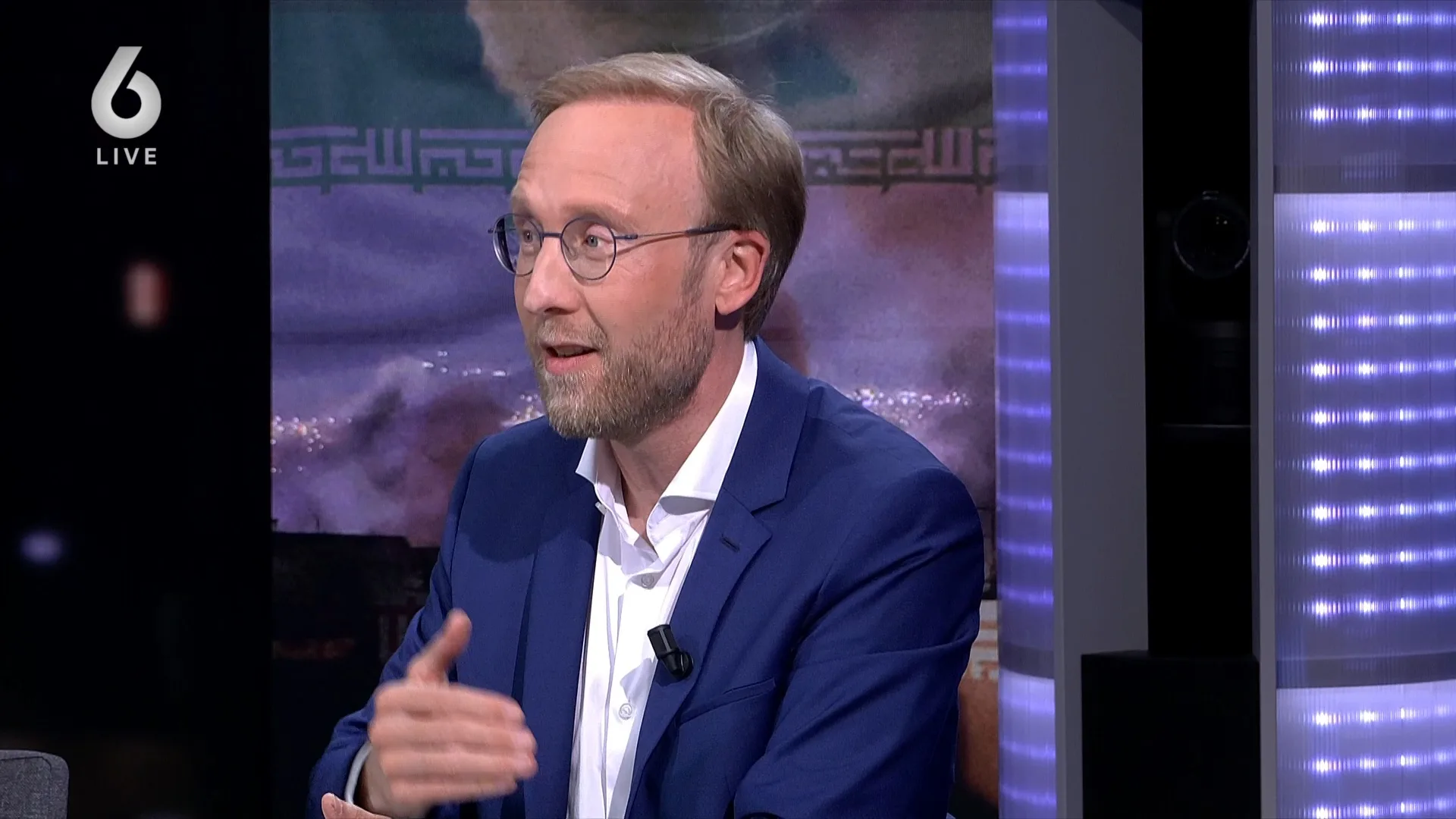 Trump stelt aanvallen op Iran uit na ‘goede gesprekken’