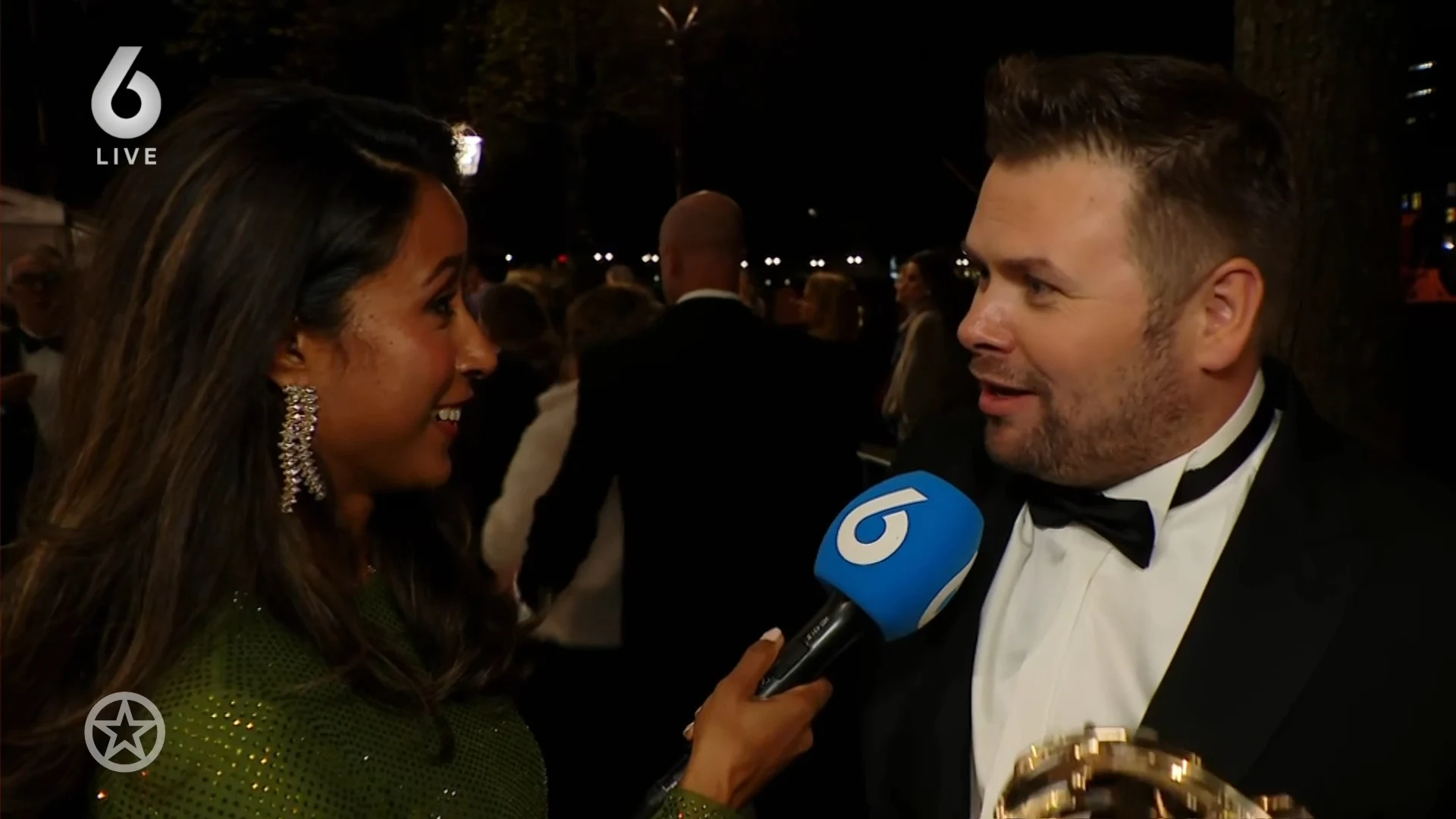 Thomas van Groningen live bij Shownieuws na winnen Televizier-Ring Talent