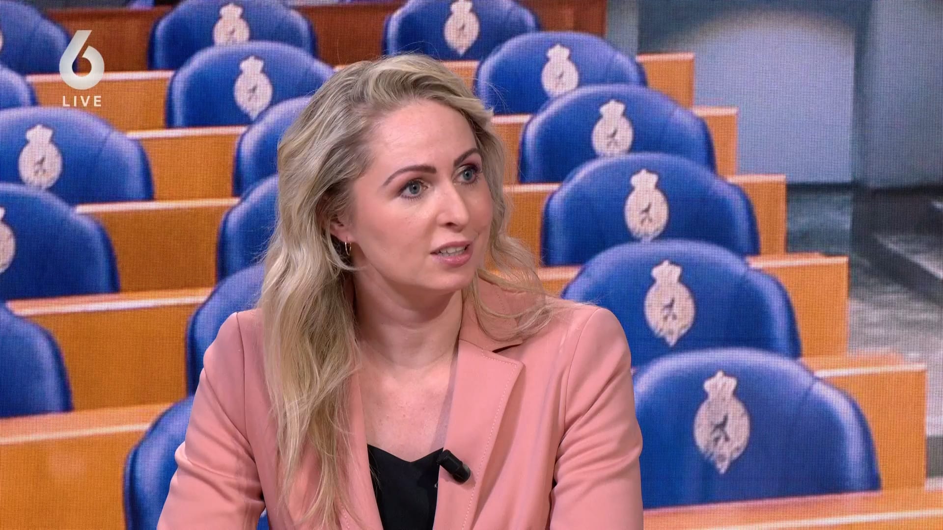 Tweede kamer wil strengere maatregelen in Ter Apel.