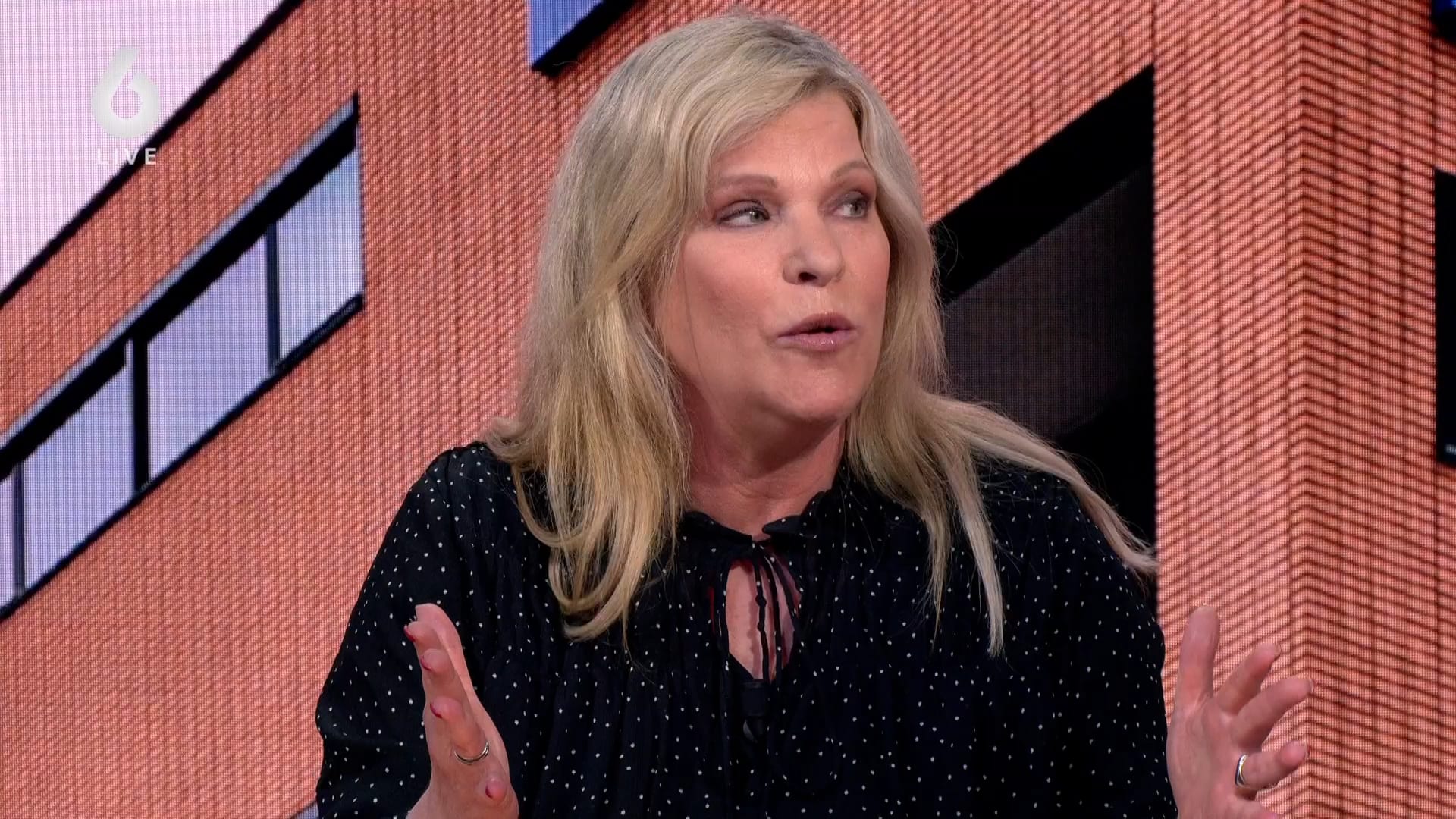 'Waarom heeft de NPO geen leuke zomerprogrammering?'