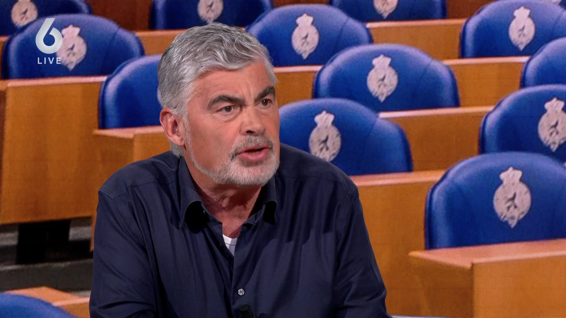 'Oppositie laat Faber alle hoeken van de Kamer zien, maar politieke toekomst lijkt gered'