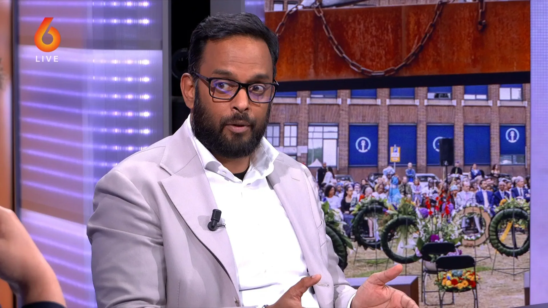 Shashi Roopram: 'Stop met de politisering van dit soort feesten!’