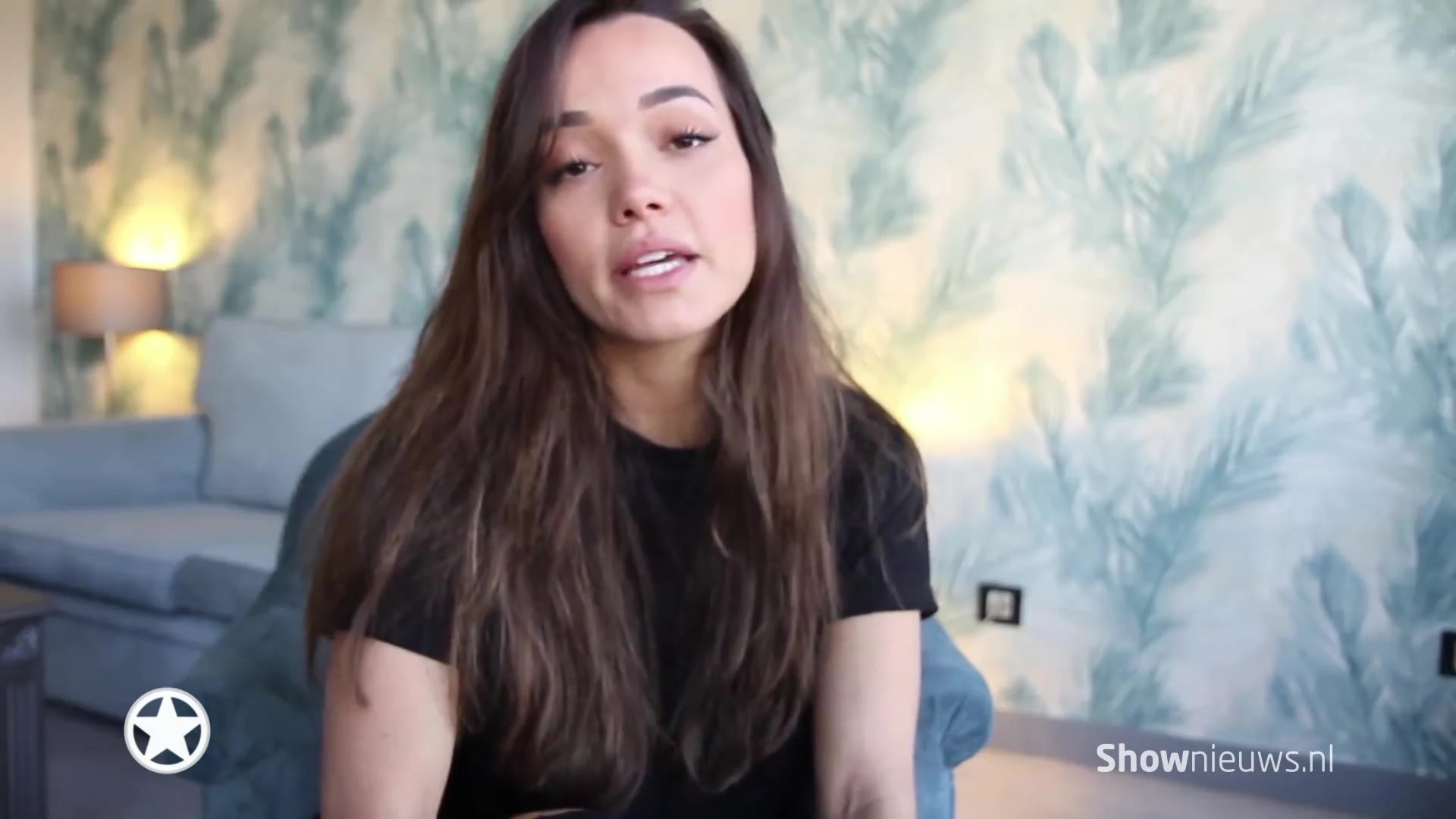 Waylon aangekomen in Lissabon voor Songfestival