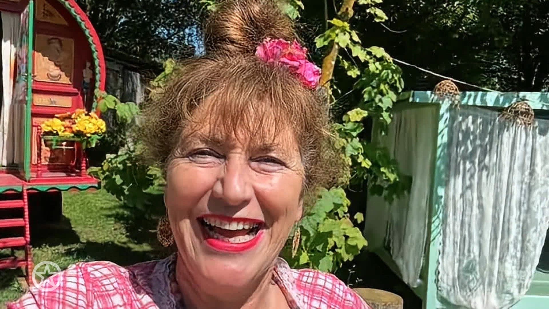 B&B Vol Liefde-ster Debbie wordt oma